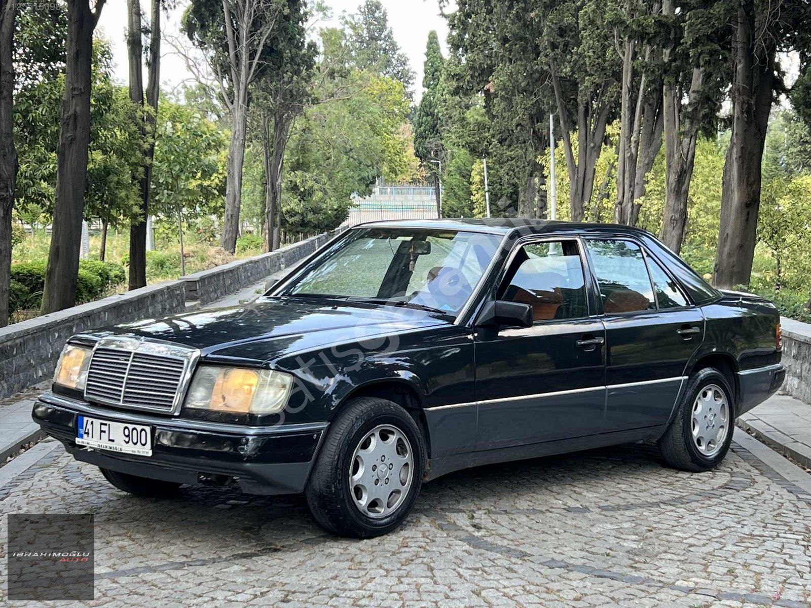 GÖRÜLMEGE DEGER BAKIMLI 1990 MERCEDES 200E LPGLİ KLİMALI