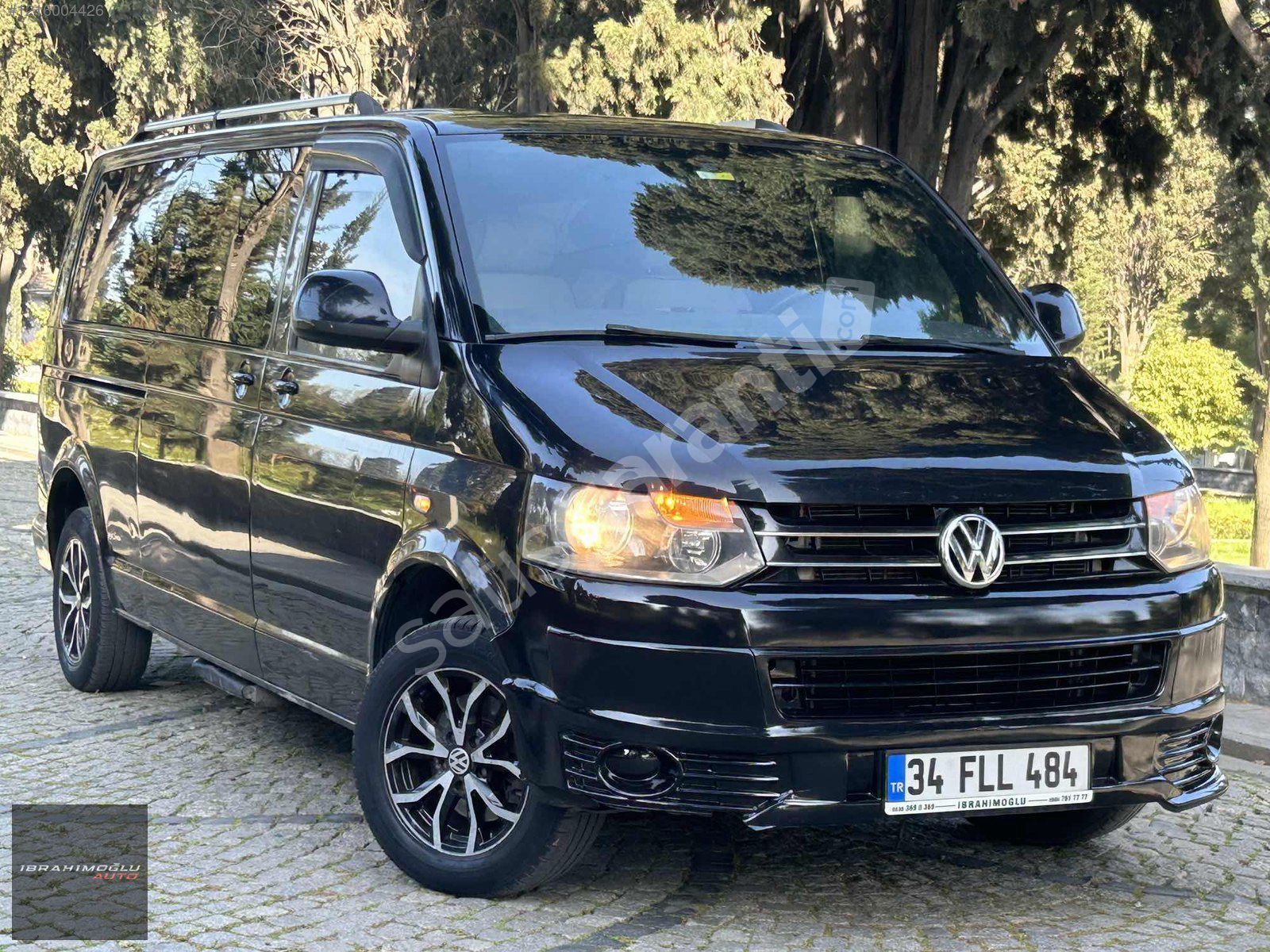 İBRAHİMOĞLU A.Ş 2015 VOLKSWAGEN CARAVELLE 102HP V.İ.P 423000KMDE