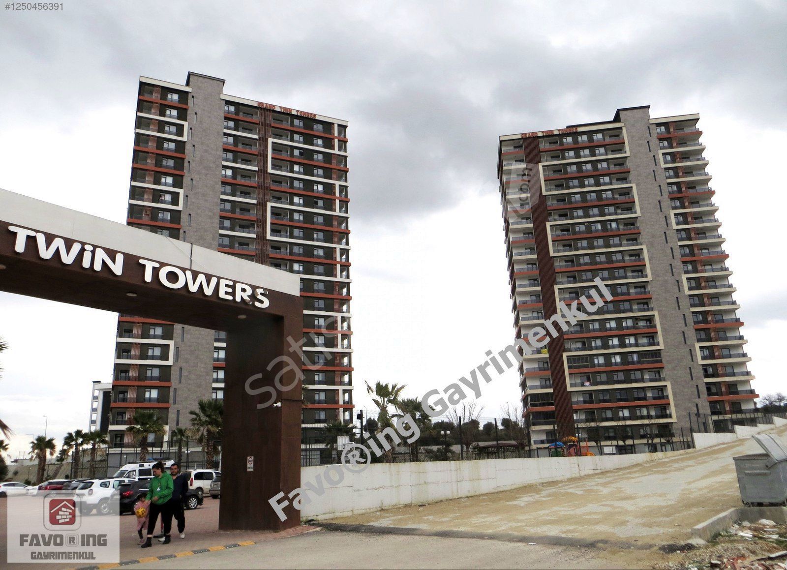 Grand Twin Towers | Havuz Çift Cephe | Satılık 3+1 Daire