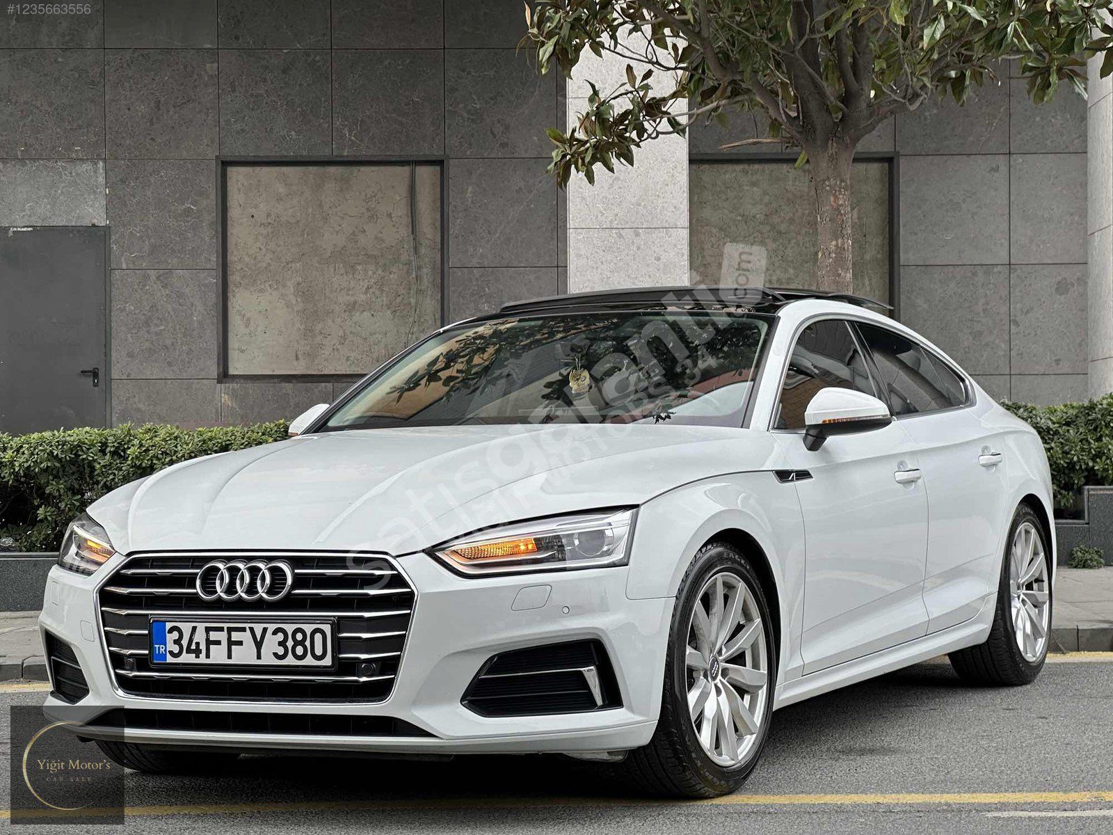 AUDİ A5 1.4TFSİ / CAM TAVA / YOLCU EKRANI / DESİNG / SPORTBACK