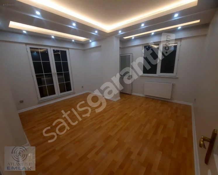 YATIRIMLIK İSKANLI TAKASA AÇIK 2+1 90M2 25000TL KİRACILI
