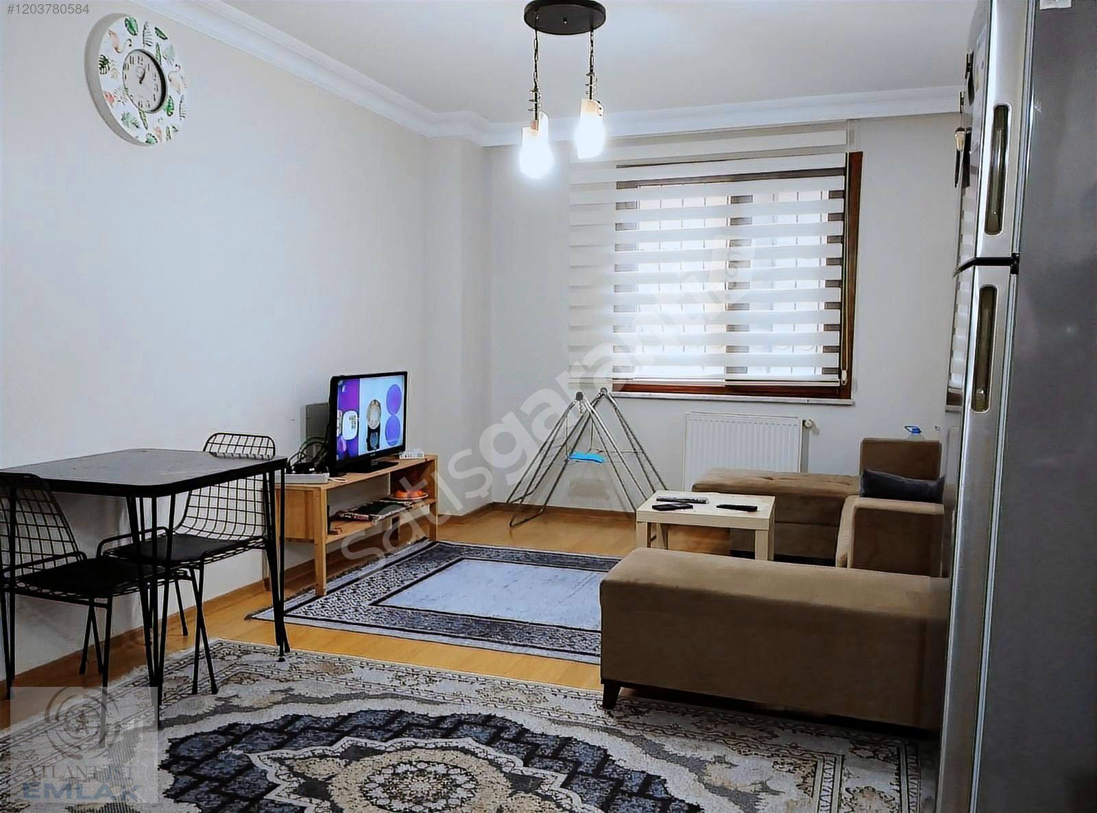YATIRIMLIK YEDİTEPE ÜNİVERSİTESİNE 350 METRE MESAFE 2+1 BALKONLU