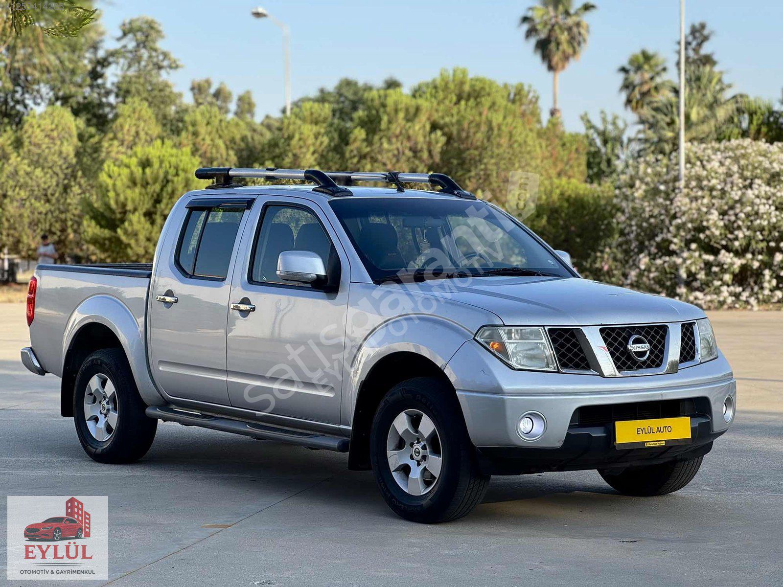 HATASIZ 2010 NİSSAN NAVARA 4X2 SE HIZ SABİTLEME TERTEMİZ BAKIMLI