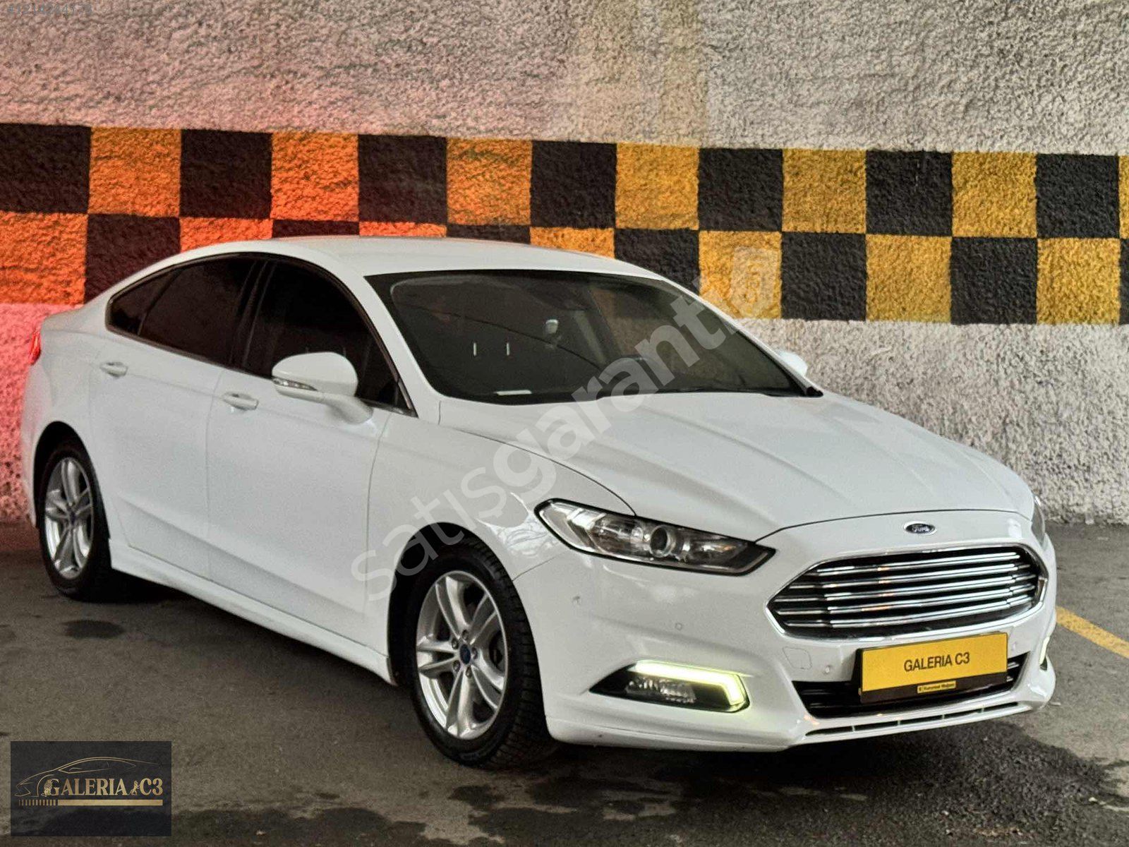 GALERİA C3 DEN MONDEO UZAKTAN CALISTIRMA OTOMATİK PARK DOLU