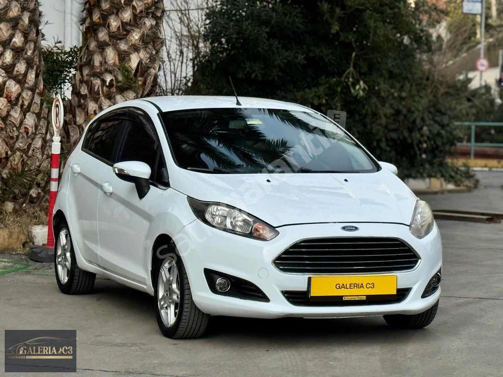 GALERİA C3 DEN FİESTA 200KM HATASIZ AYARINDA CELİK JANT SİS FARI
