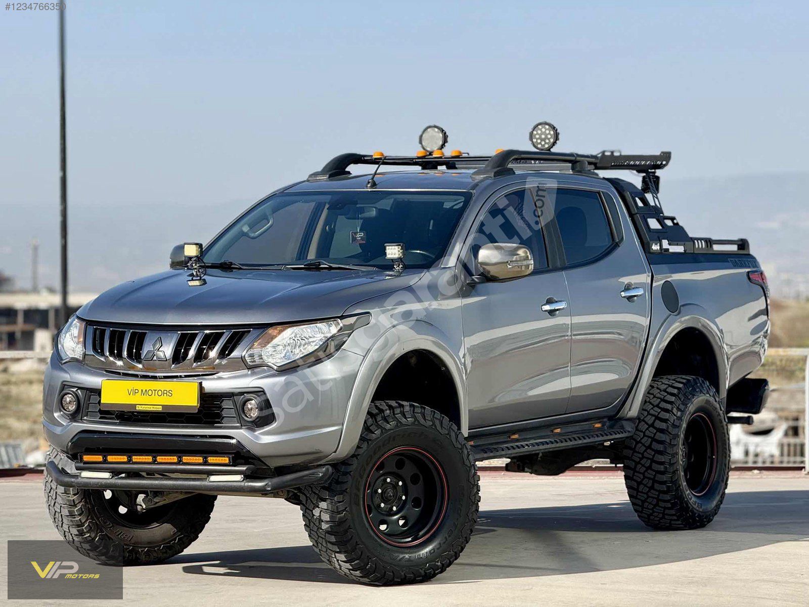 VİP MOTORS DAN 175 BİN KM DE GIRTLAK DOLU 4*4 DEV L200