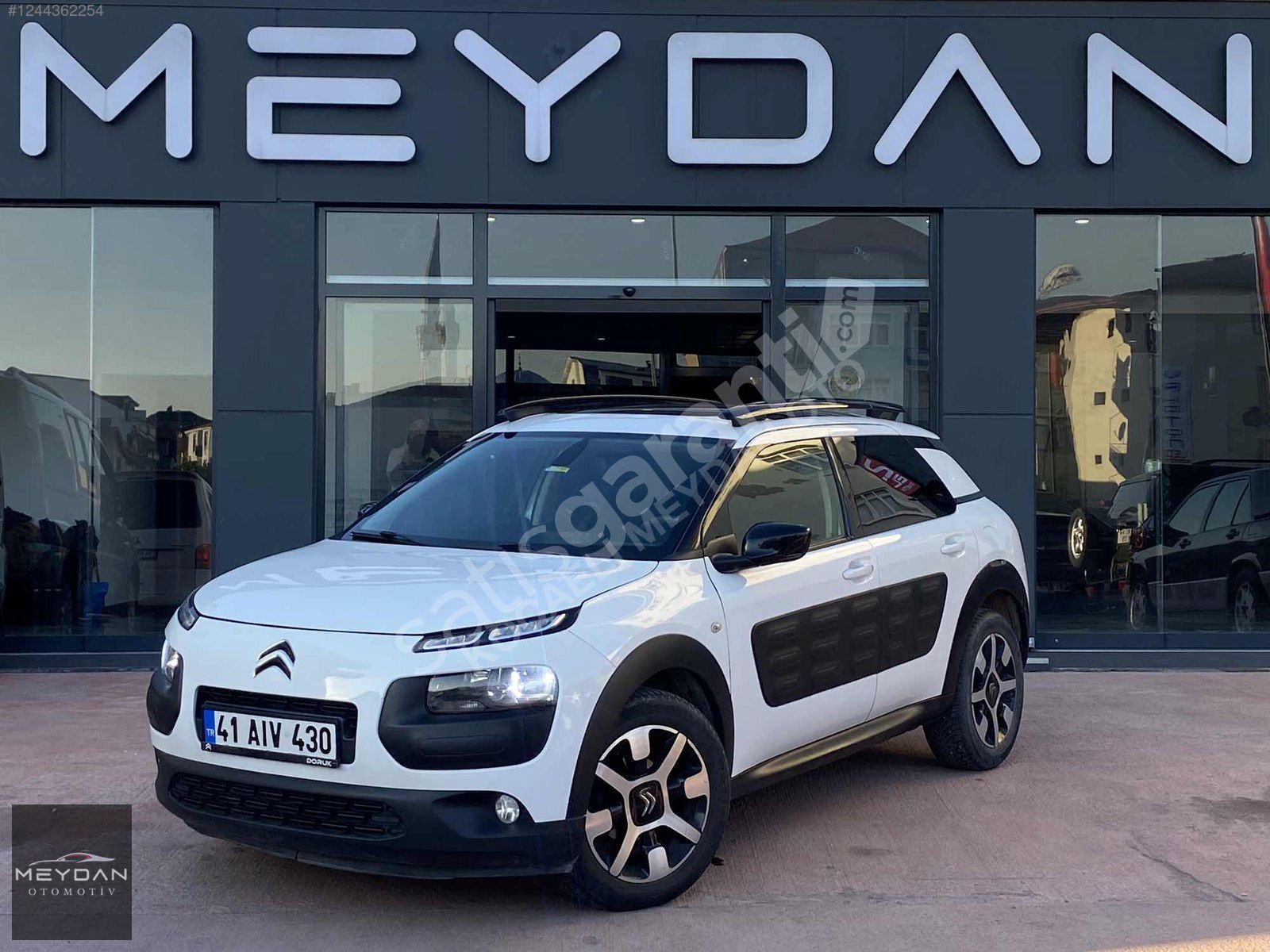MEYDAN dan OTOMATİK 2016 CAM TAVAN CİTROEN C4 CACTUS BAKIMLI