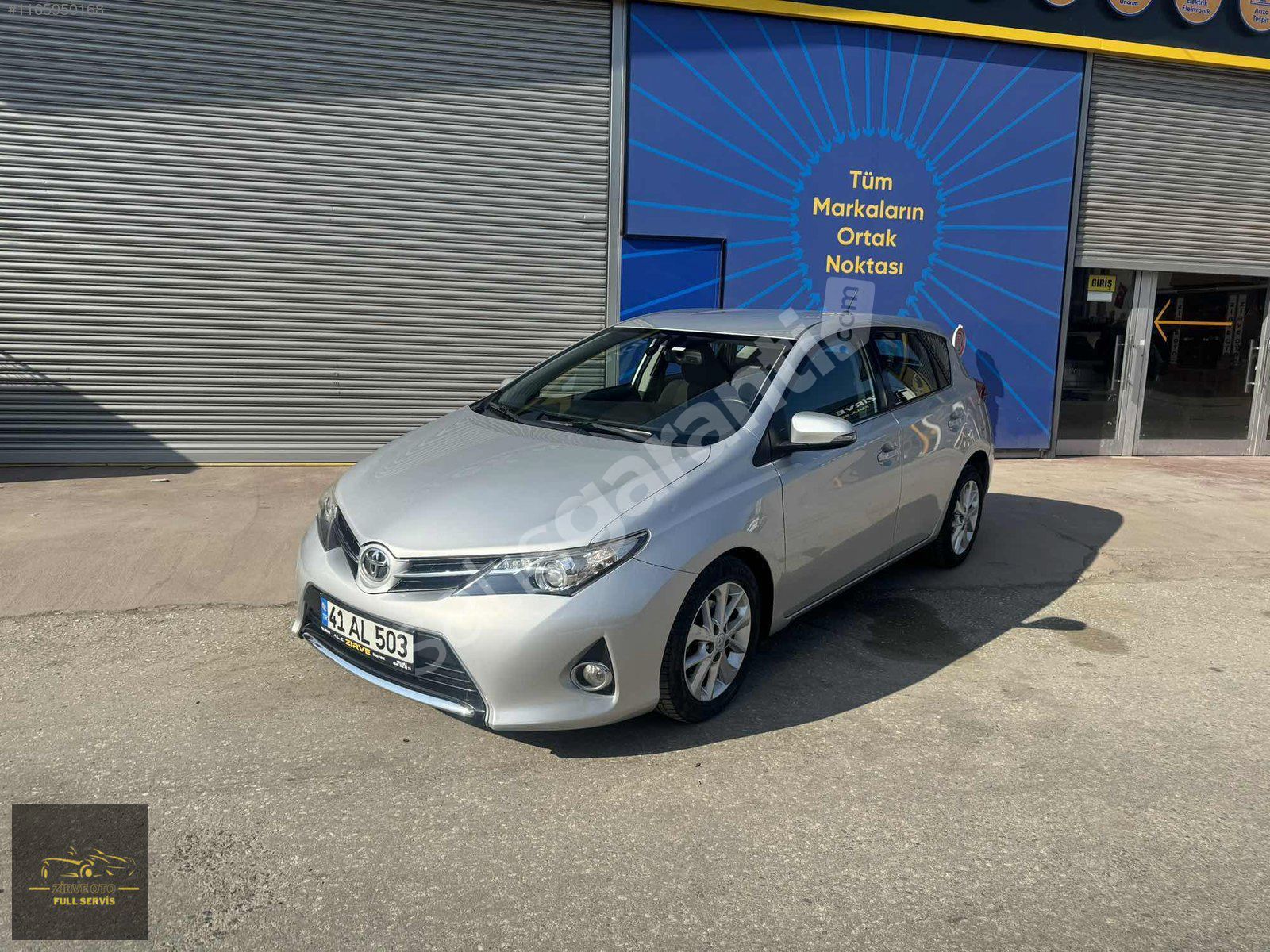 ZİRVE OTODAN 2013 TOYOTA AURİS
