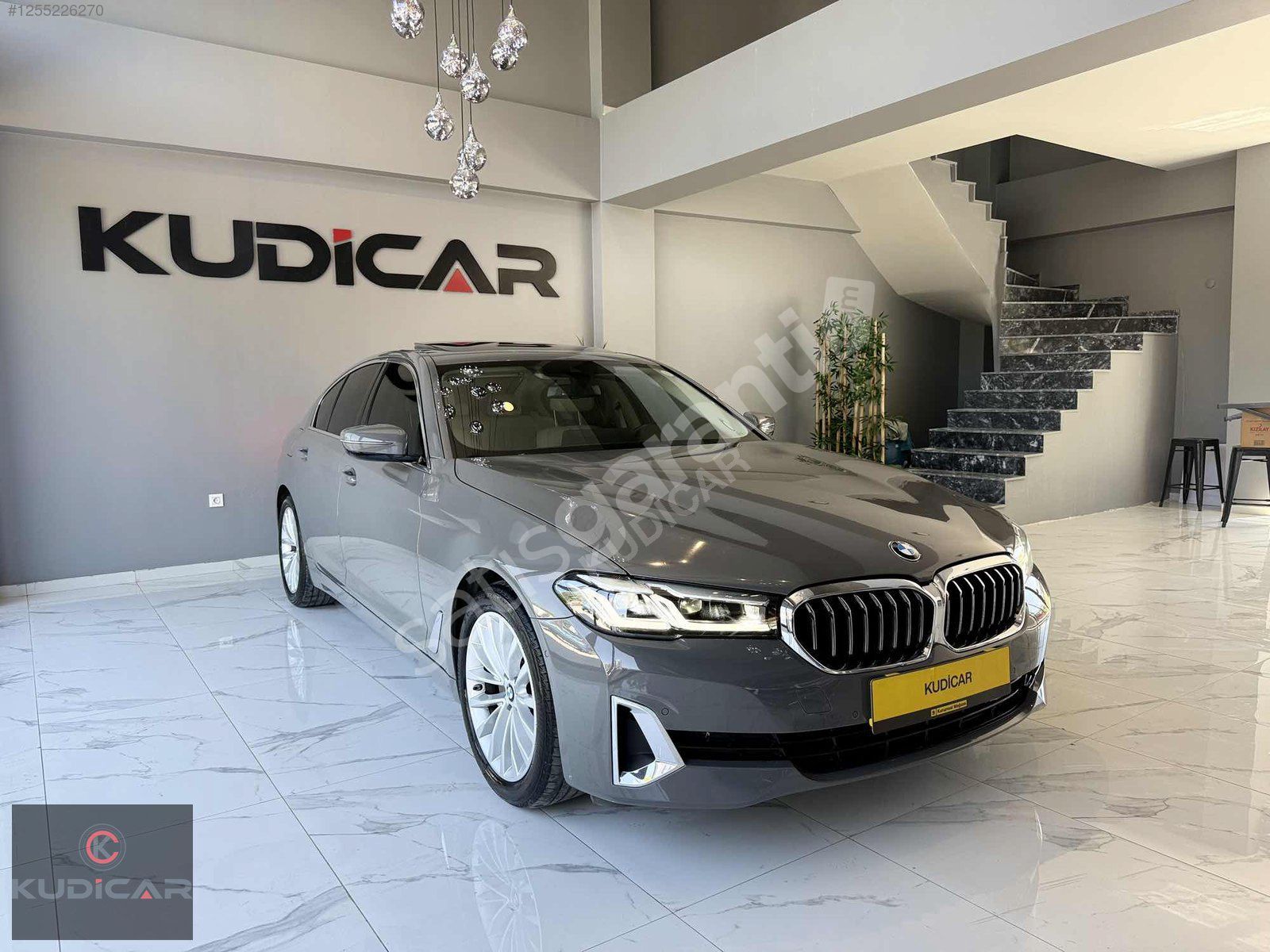 2021 BMW 5.20İ SPECİAL EDİTİON LUXURYLİNE BOYASIZ