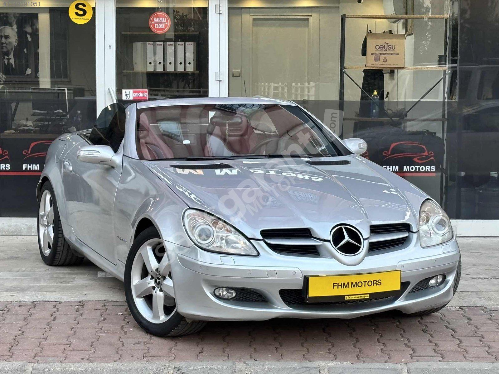 -FHM Motors-2006 MERCEDES SLK 200 YENİ KASA TENTE SORUNSUZ