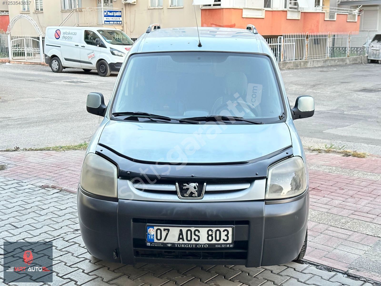 2004 1.9 D ÇİFT SÜRGÜ TEK KAPAK KLİMALI DÜZGÜN İSTEYENE