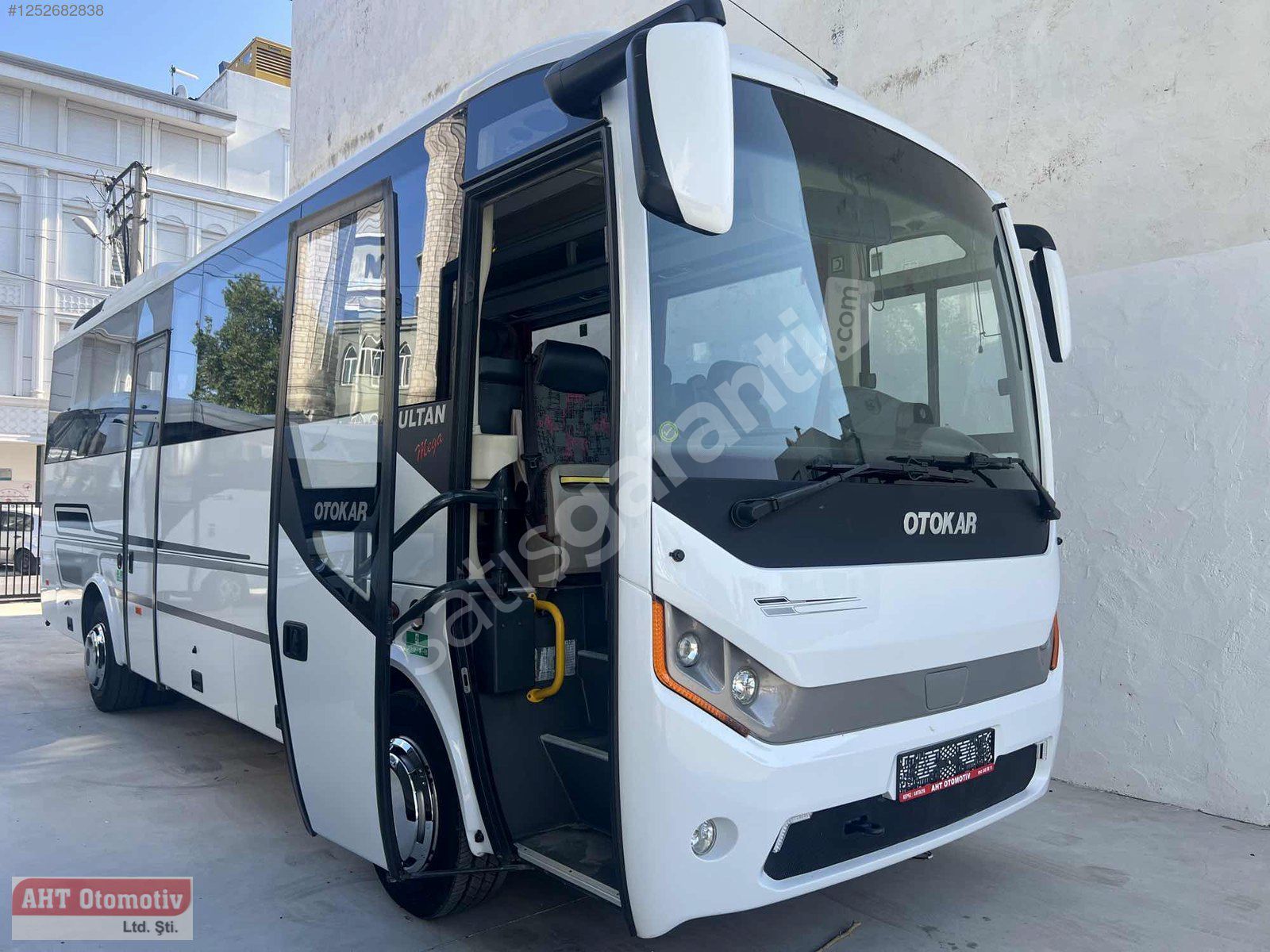 ANTALYA AHT OTOMOTİV'den 35.000 KM'DE 2022 MODEL SULTAN MEGA