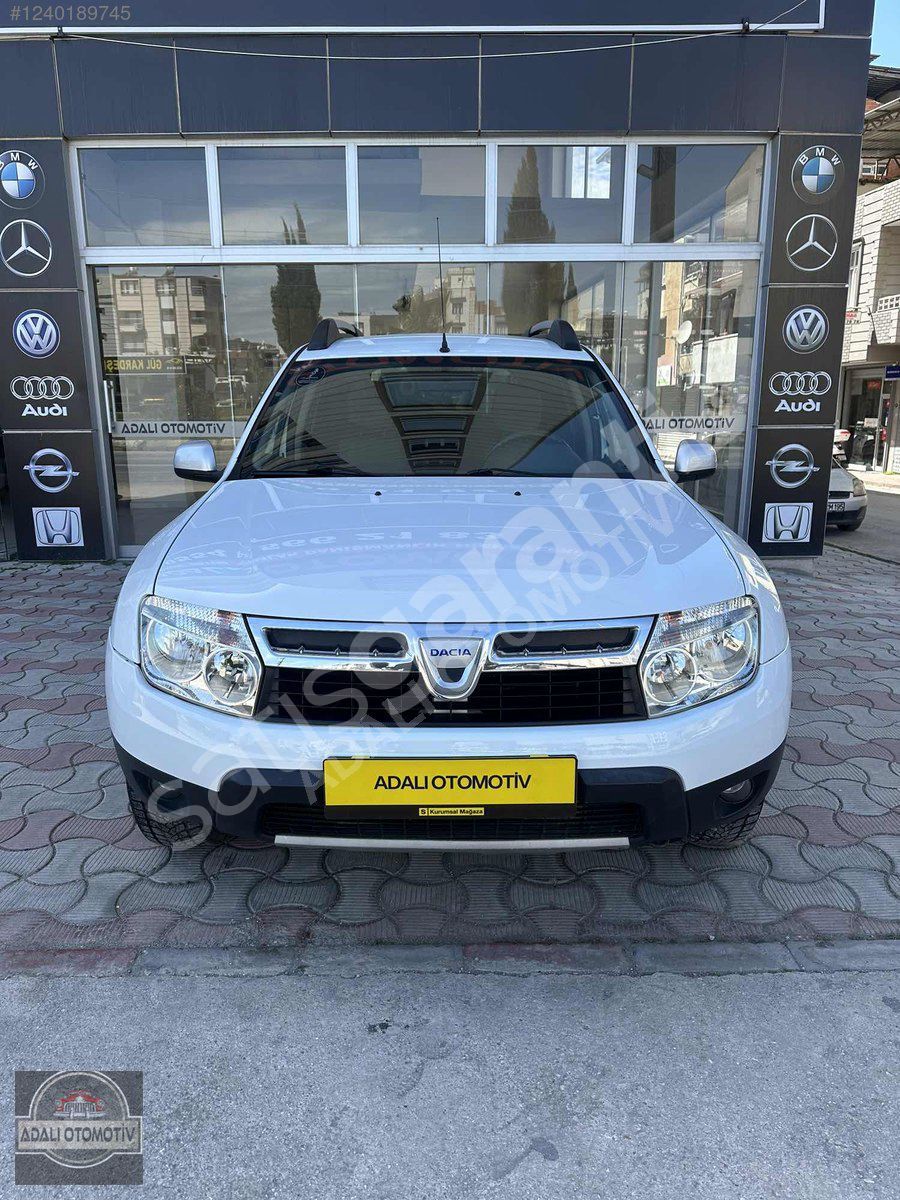 2011 MODEL DACIA DUSTER 1.5 DCI LAUREATE 4x2