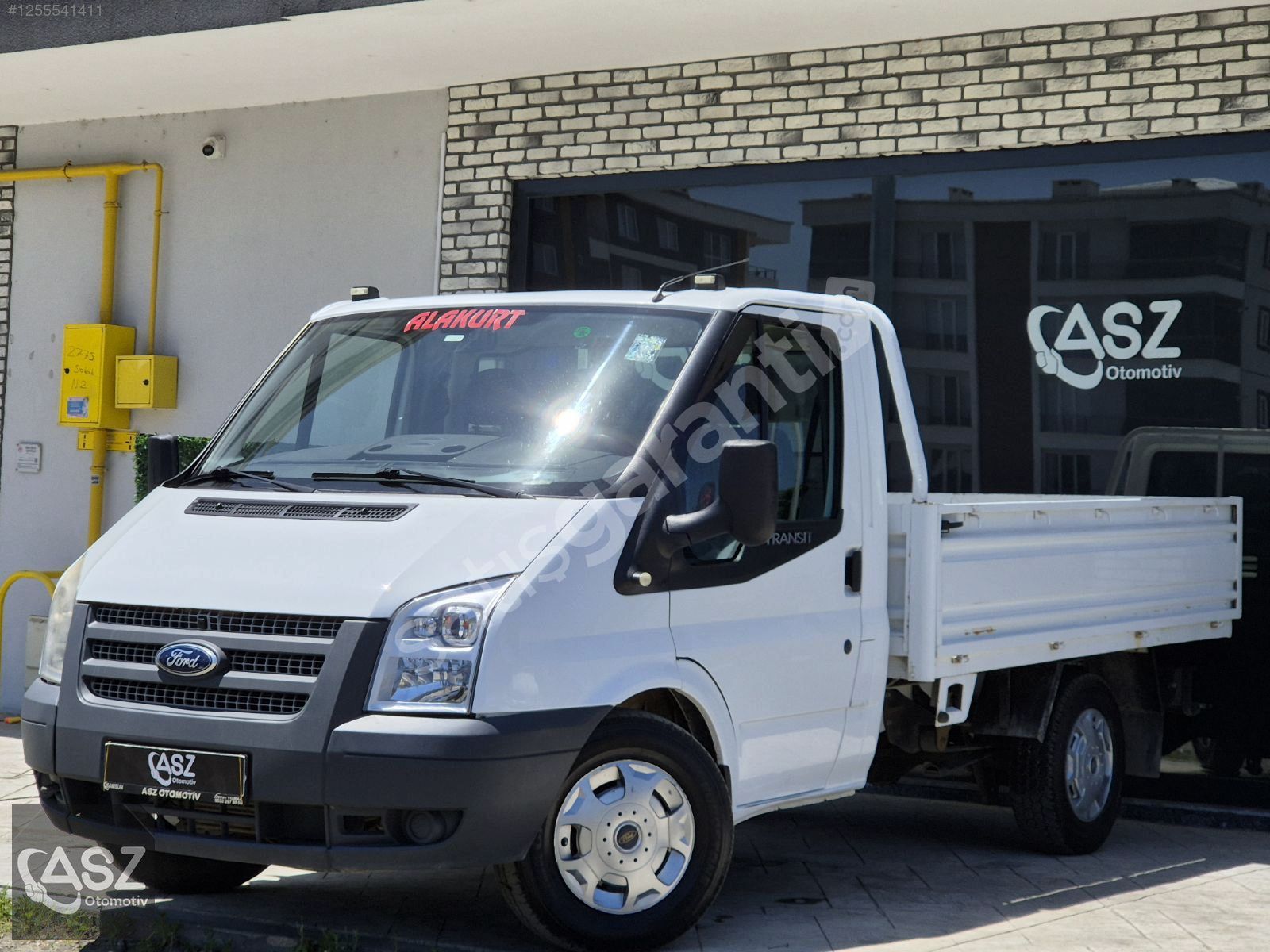 ASZ OTOMOTİV'DEN TRANSİT 330 S **KLİMALI**