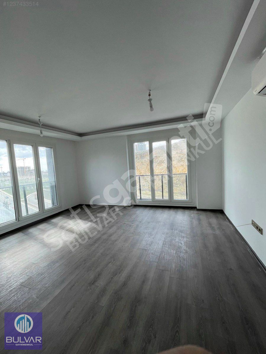 SOM SAKURA REZİDANS SATILIK ARAKAT 2+1 DAİRE