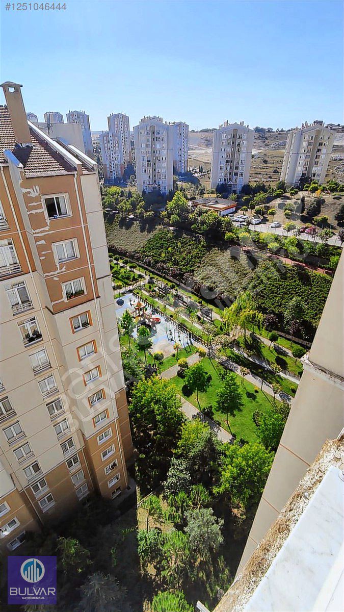 GÜNCEL !!! KAYAŞEHİR 3.BÖLGE ''BOŞ'' ARAKAT SATILIK 2+1 DAİRE