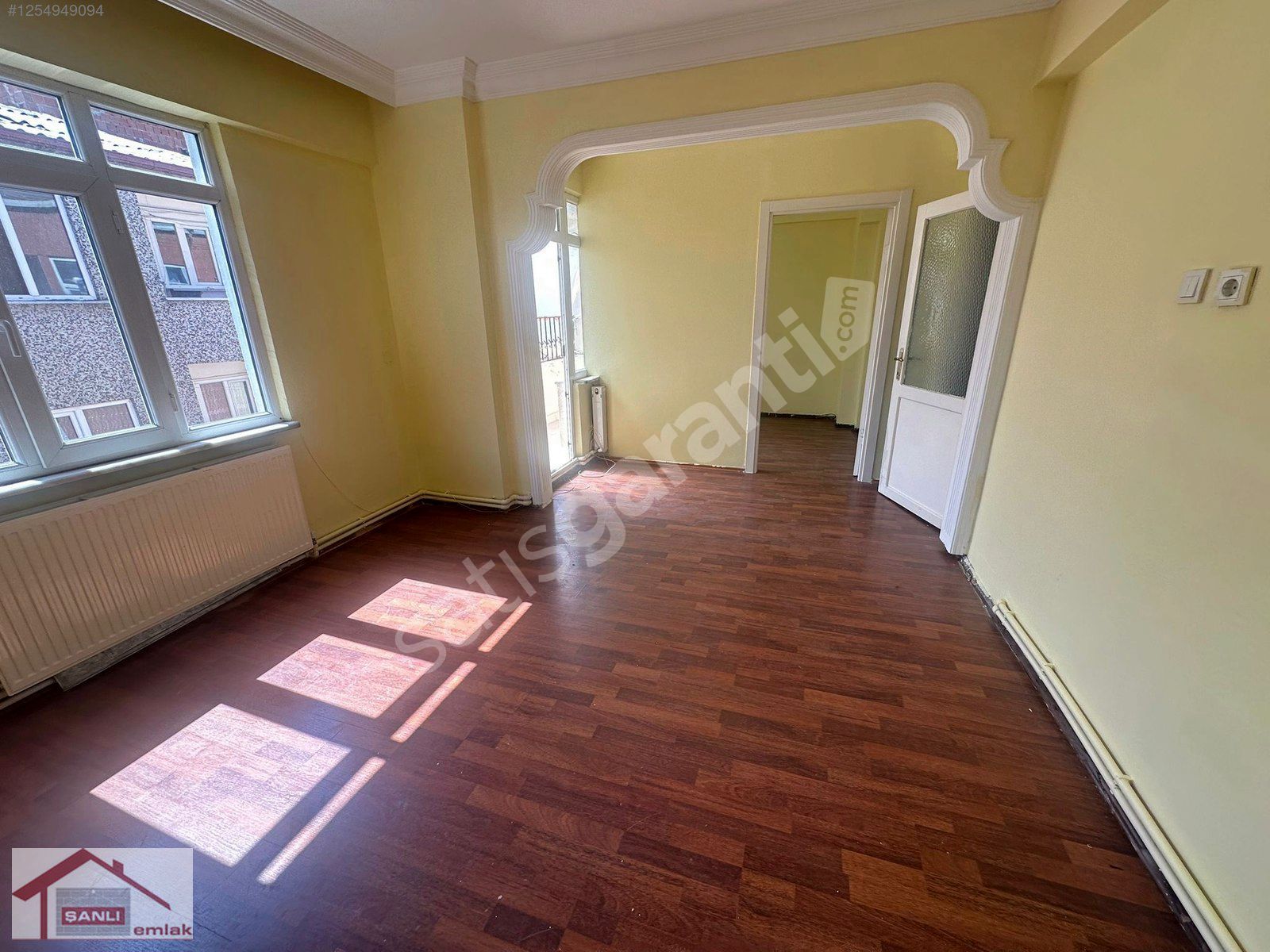 ŞANLI YAPIDAN ESENLER METROSUNA YKN 2+1 100M2 KİRALIK DAİRE