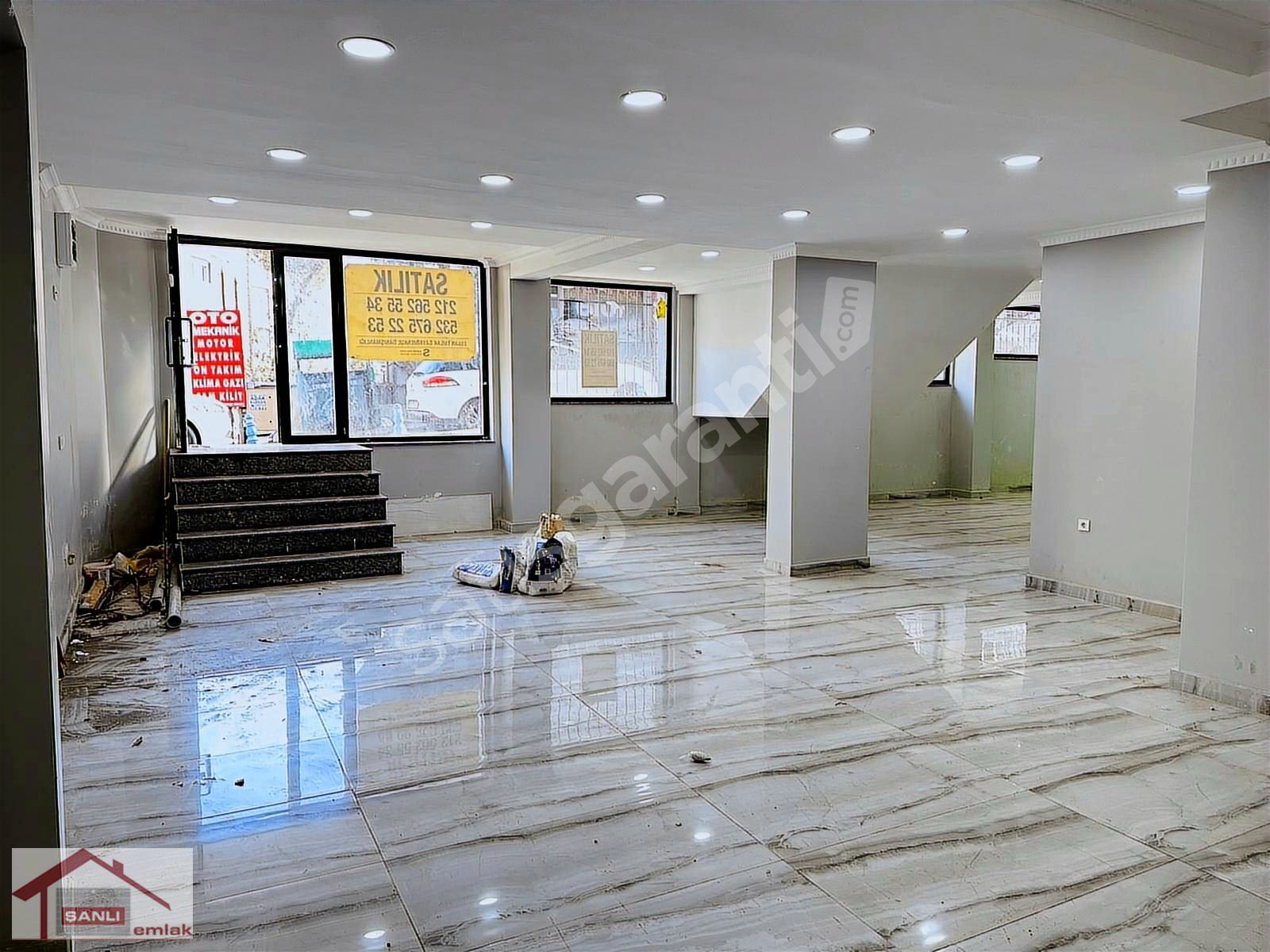 *ACİL ŞANLI EMLAKTAN CADDEYE KÖŞE BİNADA 160M2 DÜZ GİRİŞ DÜKKAN*