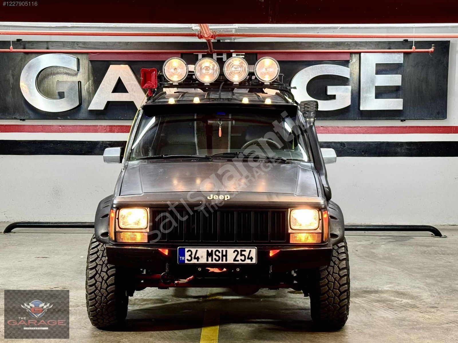 The GARAGE KAZASIZ NARDO GRİ ORJİNAL K.KARTINA 12 TAKSİT