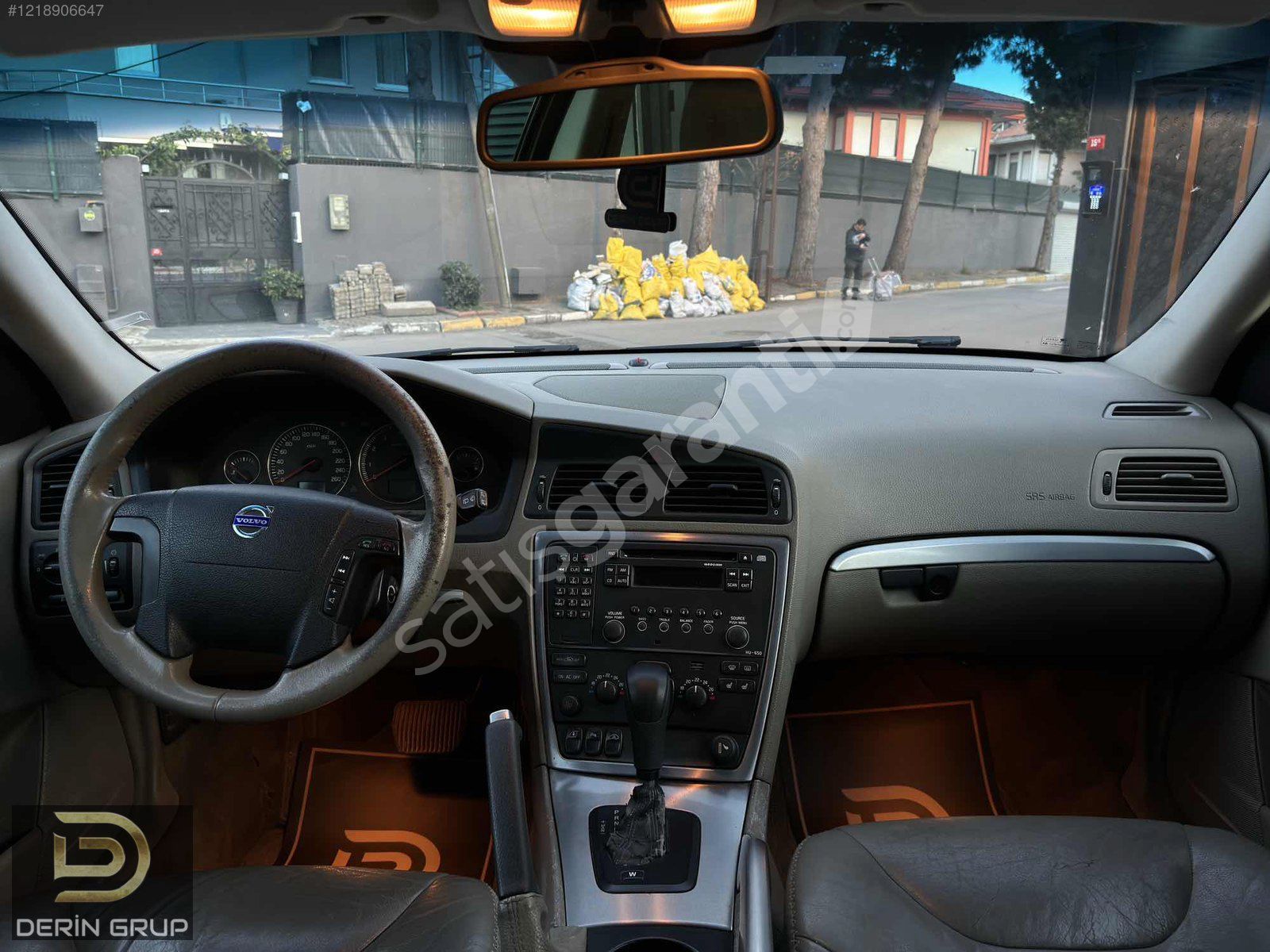 KUSURSUZ GÜZELLİKTE VOLVO XC70 2.5 T 4X4