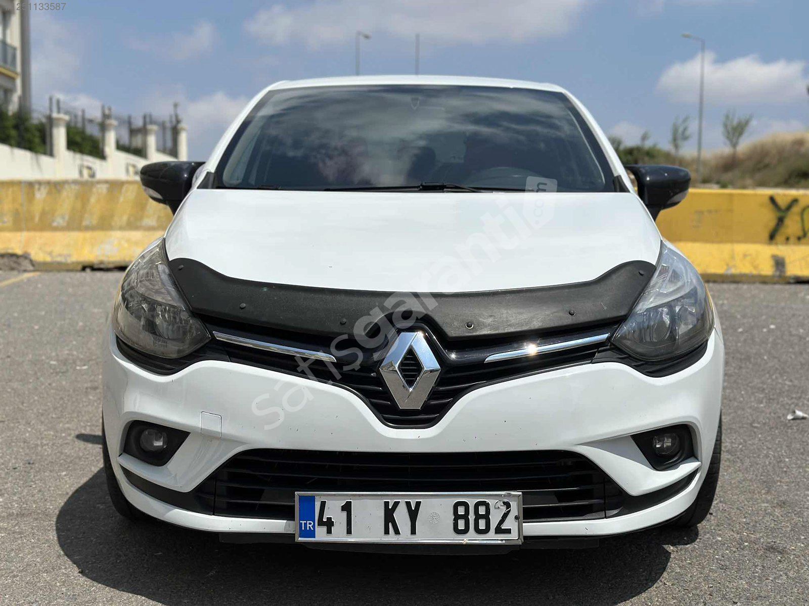 -YOLDAŞ OTOMOTİV- 2016 RENUALT CLİO B-EKRAN OTOMATIK VTS BAKIMLI