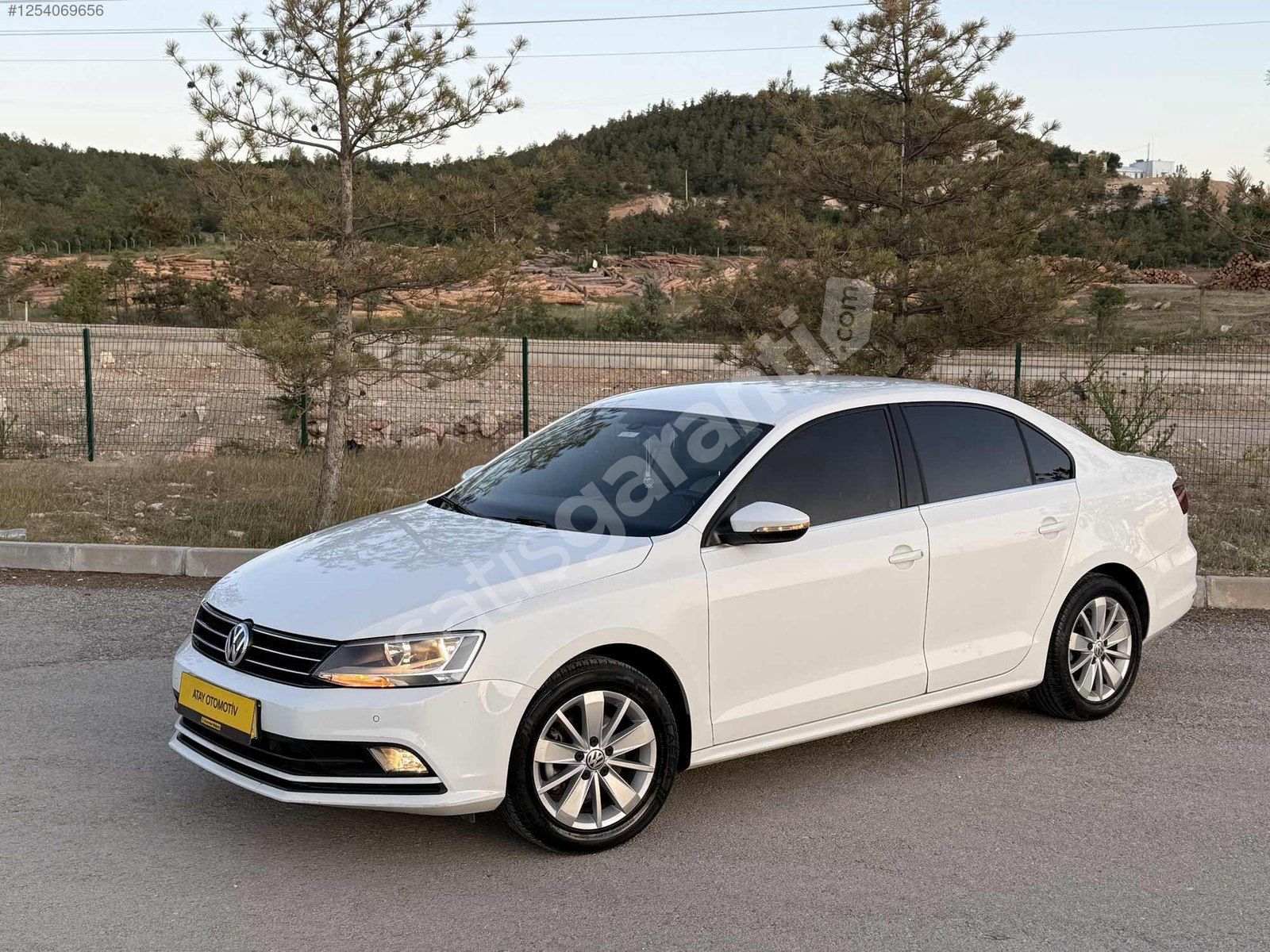 Hatasız 2016 model 87 bin km W Jetta CONFORTLiNE iç bej