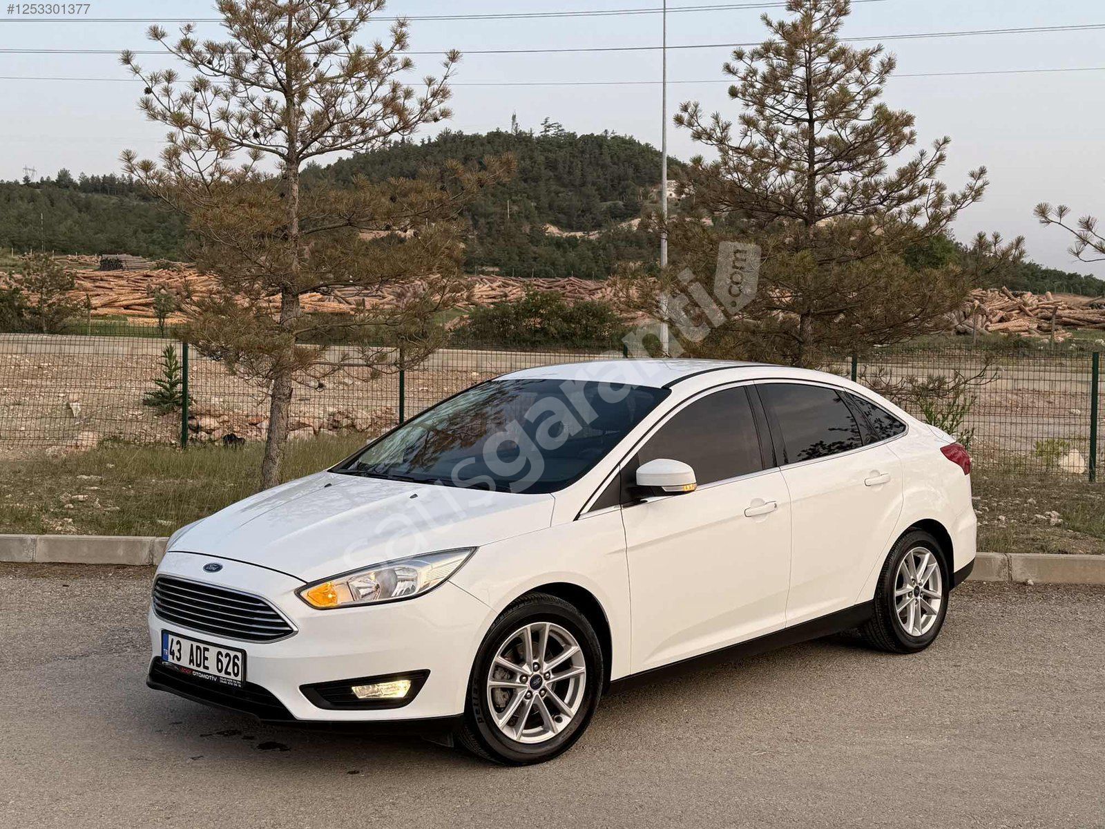 Hatasız boyasız 2017 80 bin km LPG CAM GİBİ 1.6 Focus