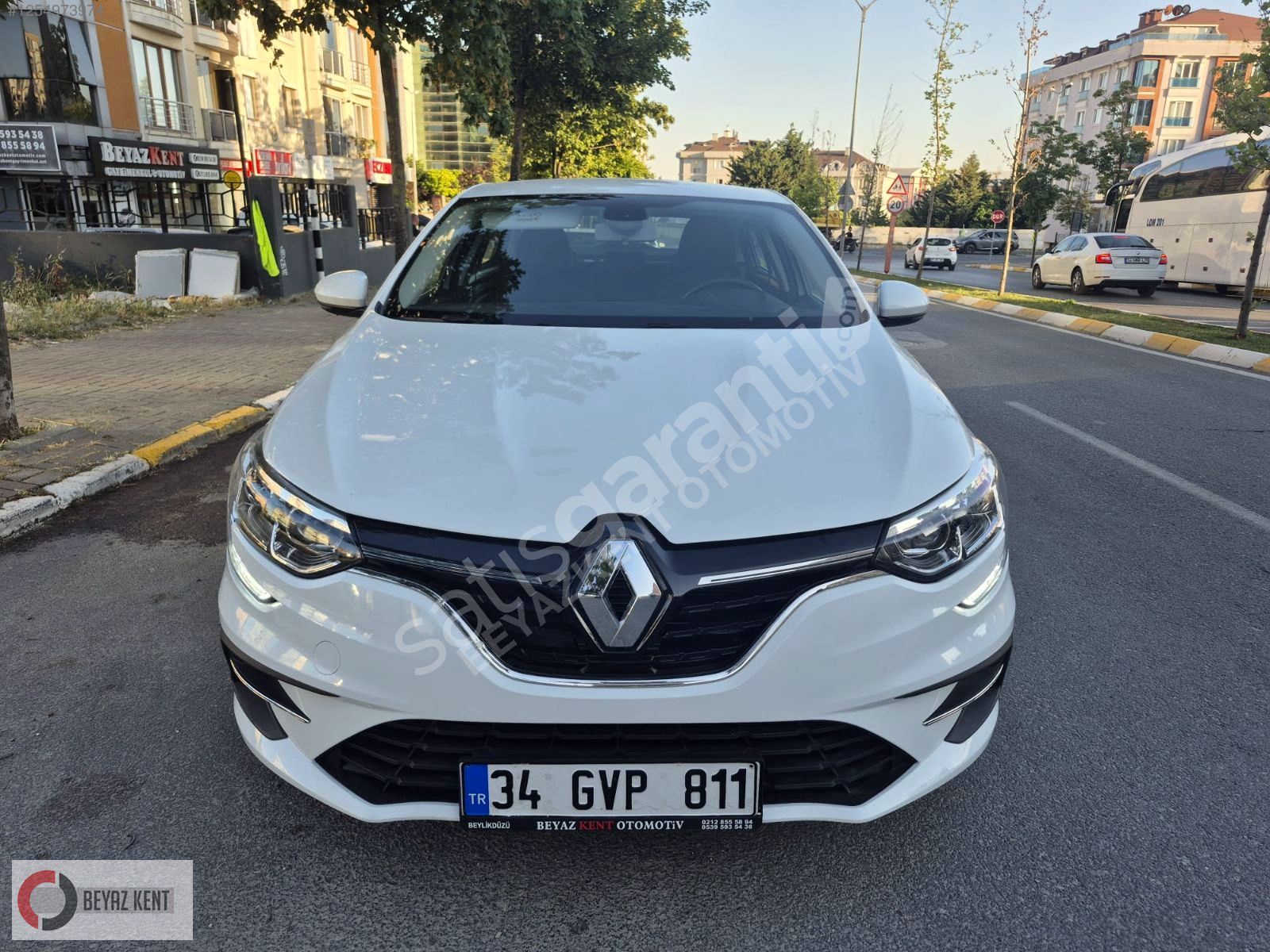 2023 41 BİNDE TOUCH PAKET 1.3 TCE 140 EDC