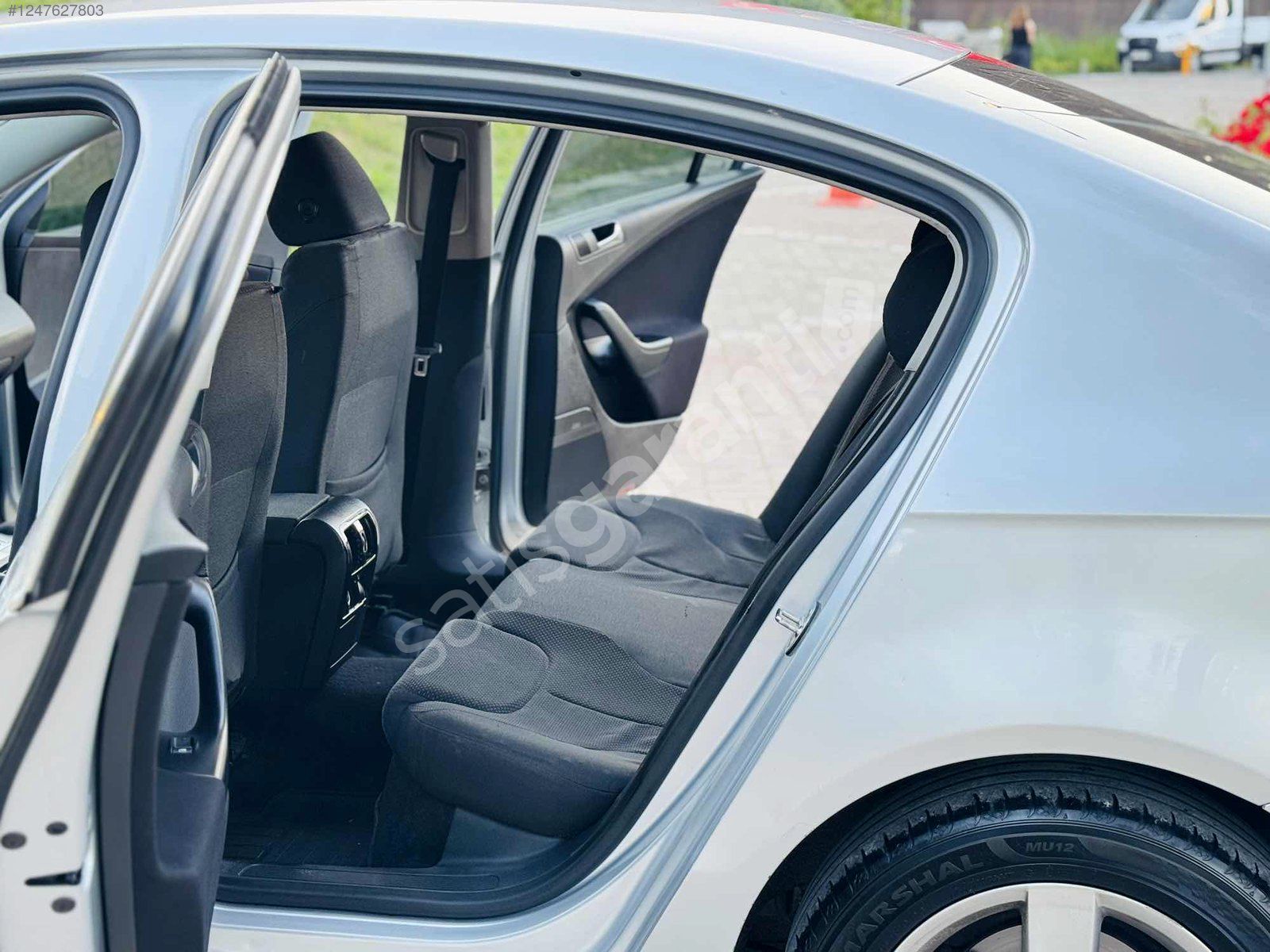 SELEK MOTORS PASSAT 1.4 TSİ DSG DEGİŞENSİZ MASRAFSIZ FIRSAT ARAÇ