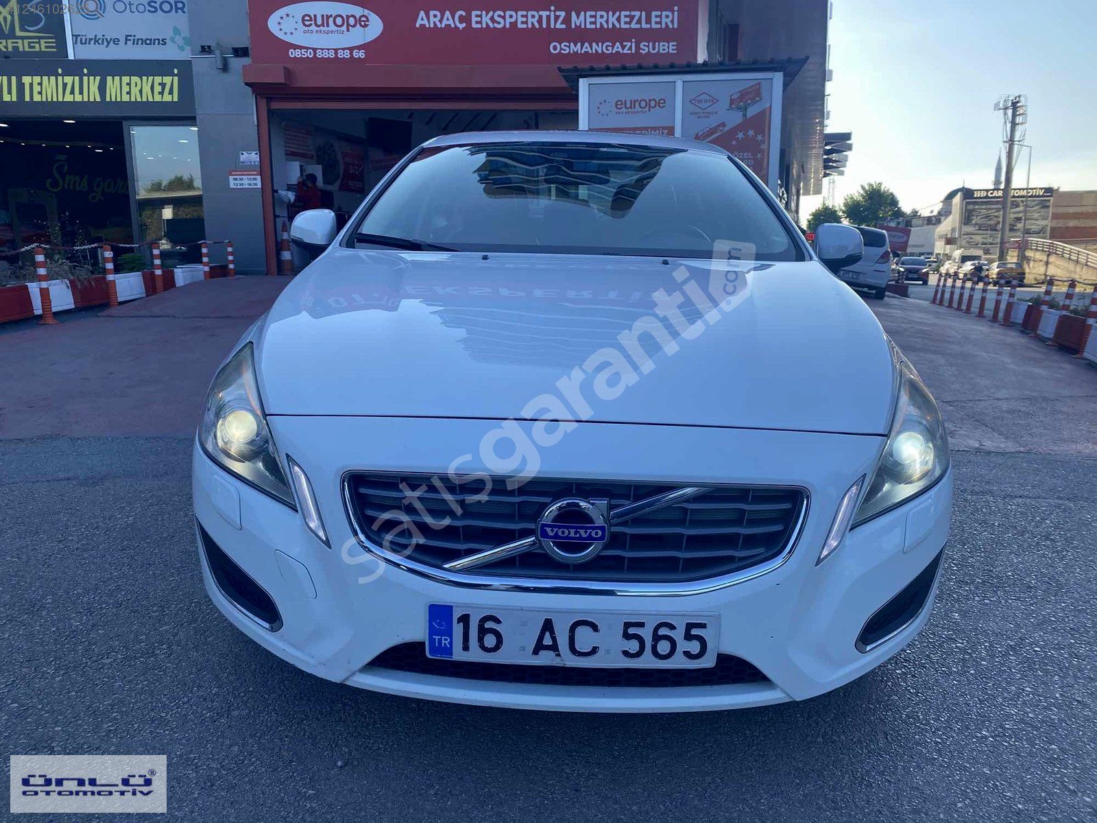 ÜNLÜ OTOMOTİVDEN 1.6 DİZEL TAM DOLU SUNROOFLU VOLVO S60 ORIGINAL