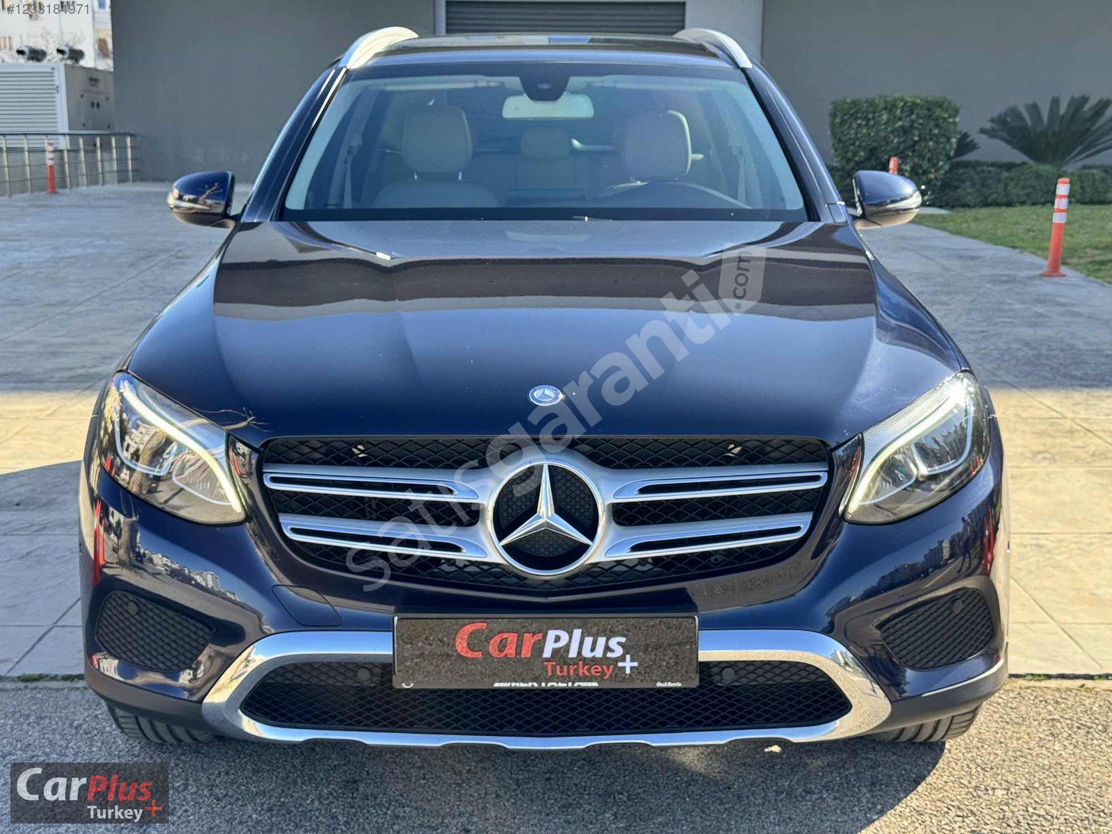 2017 GLC 250 4MATiC - LACİVERT-İÇİ BEJ-YETKİLİ BAKIMLI