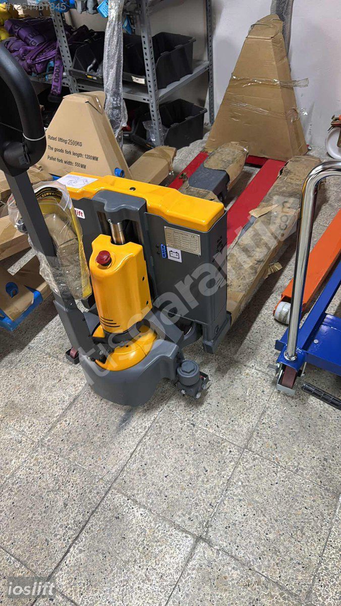 İOSLİFT CBD 15J LİTYUM AKÜLÜ TRANSPALET 1.5 TON
