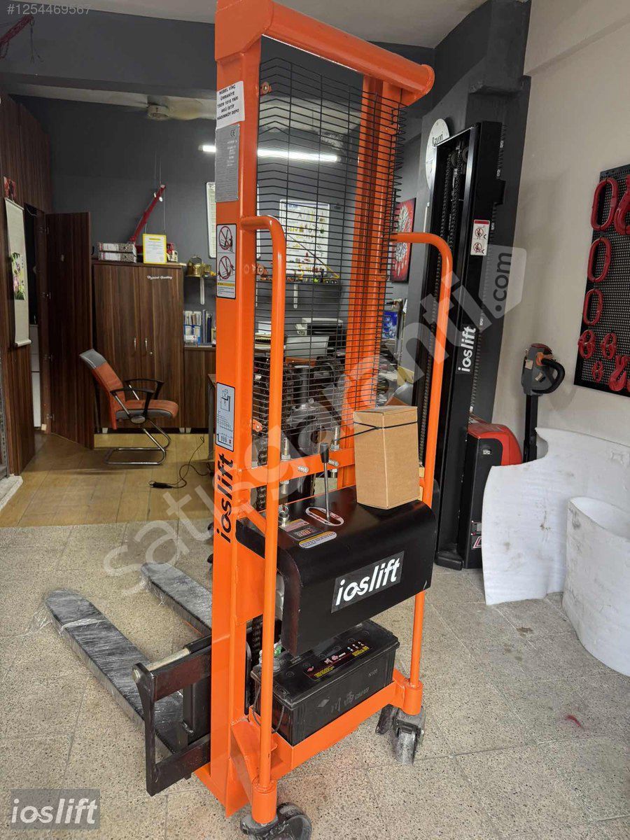 İOSTLİF EMS 1016 YARI AKÜLÜ İSTİF MAKİNASI