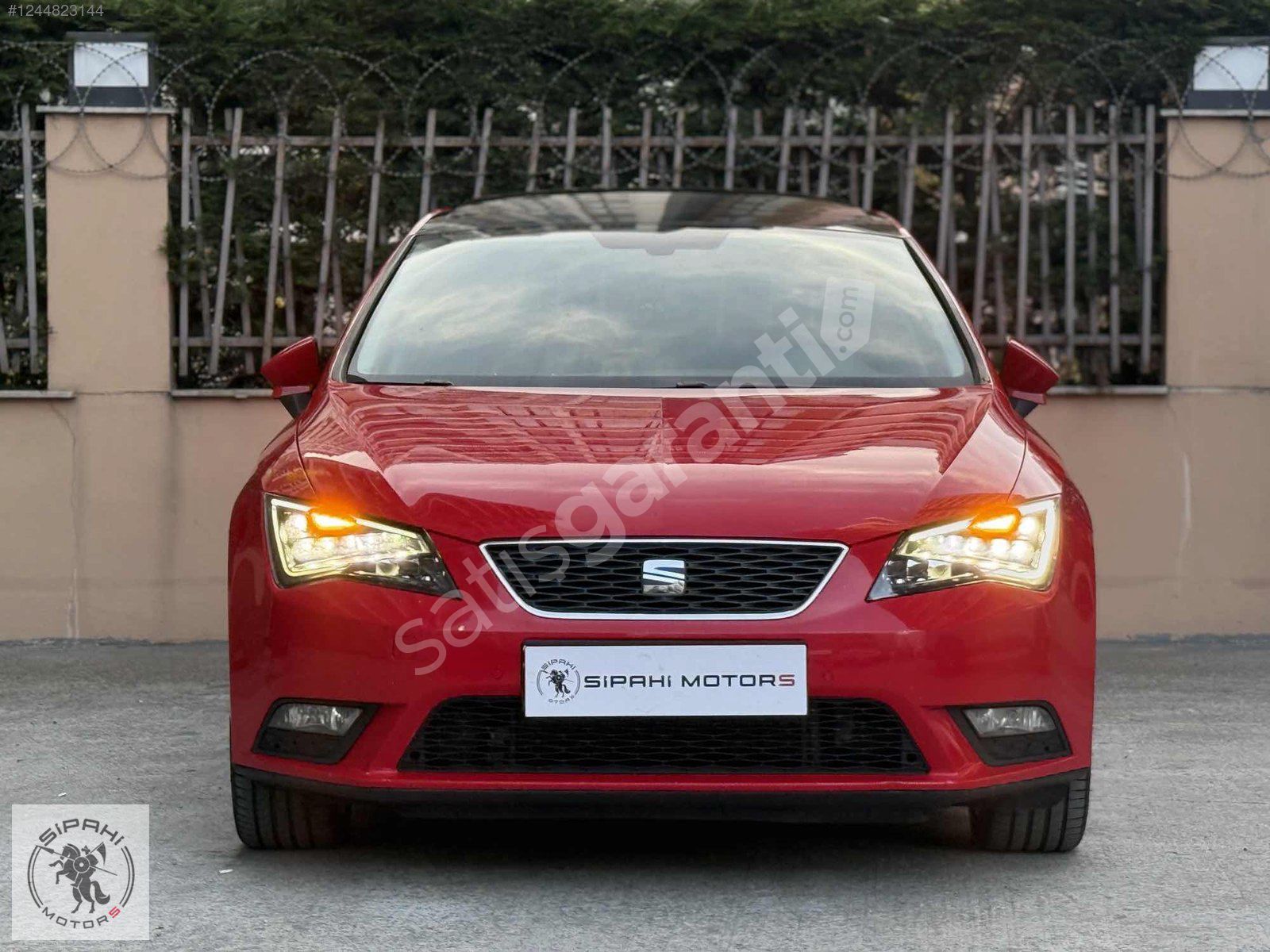 SEAT LEON 1.6 TDI STYLE CAM TAVAN ALCANTARA İLK ELDEN TERTEMİZ
