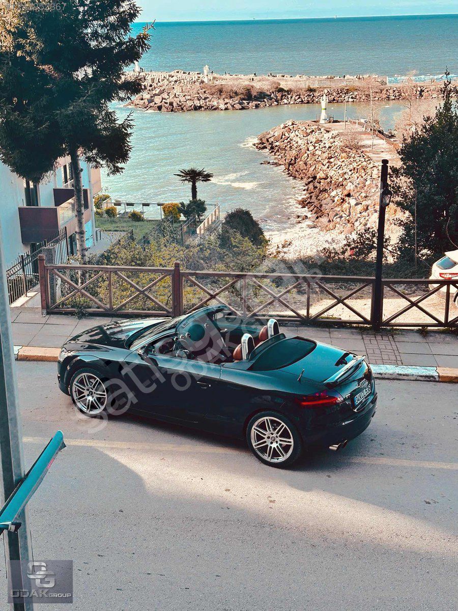 AUDİ TT ROADSTER CABRİO 2.0 S-TRONİC