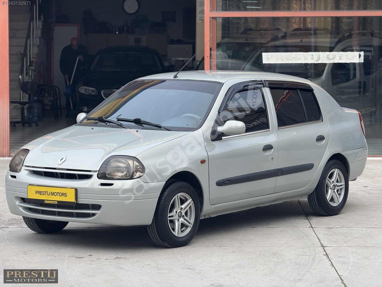 PRESTİJ MOTORS'dan 2000 MODEL RENAULT CLİO 1.4 RNA LPG'Lİ