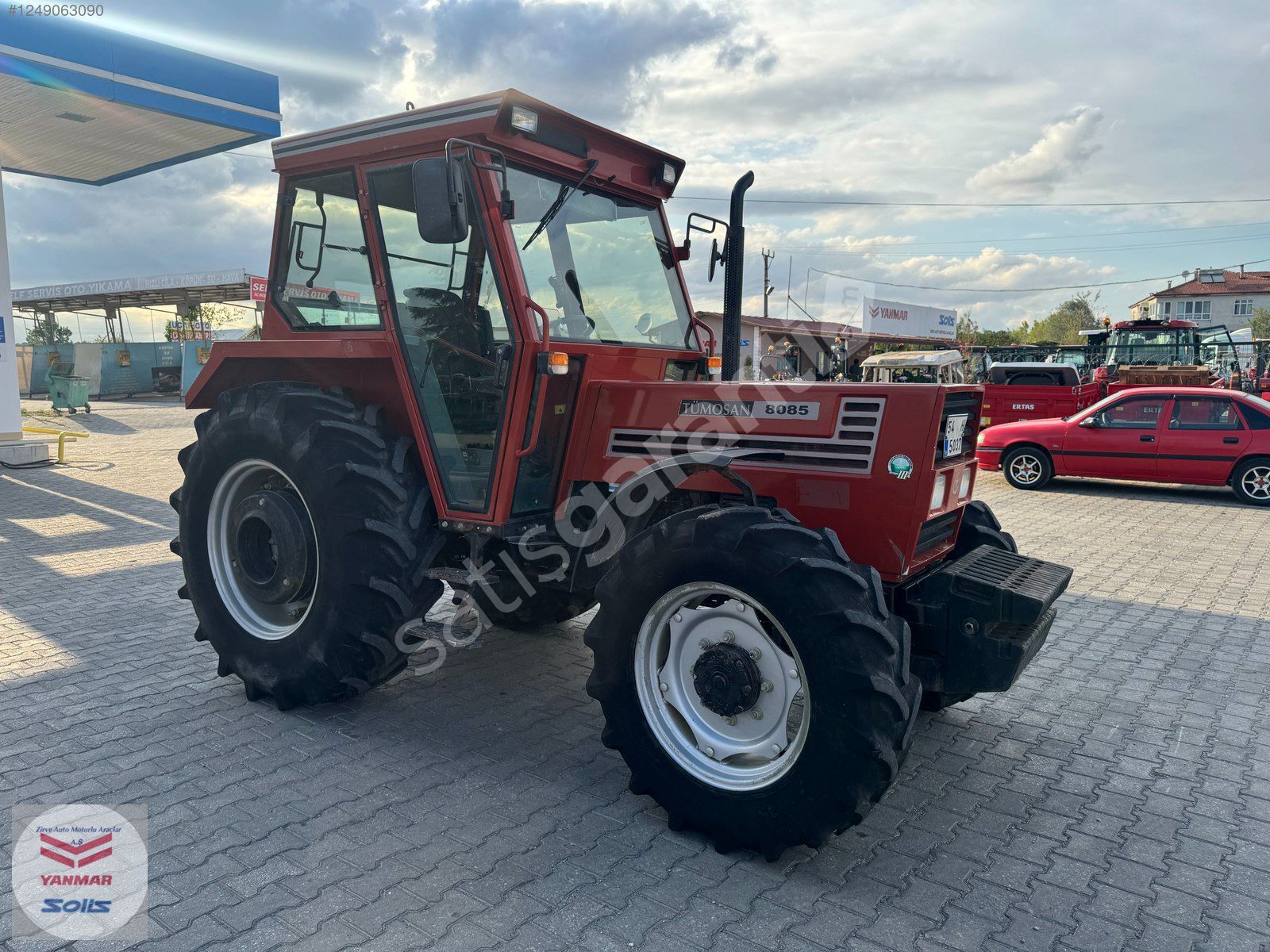 ZİRVE TRAKTÖR'DEN 2017 MODEL 8085 12 İLERİ 12 GERİ KLİMALI