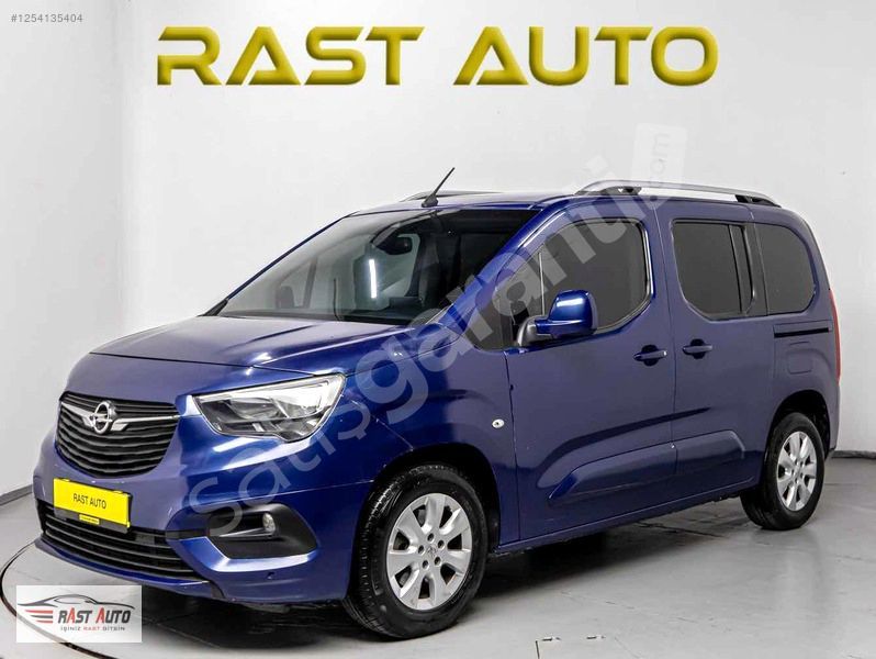 RAST AUTO 2019 MODEL 93 BİN KM OTOMATİK CAM TAVAN