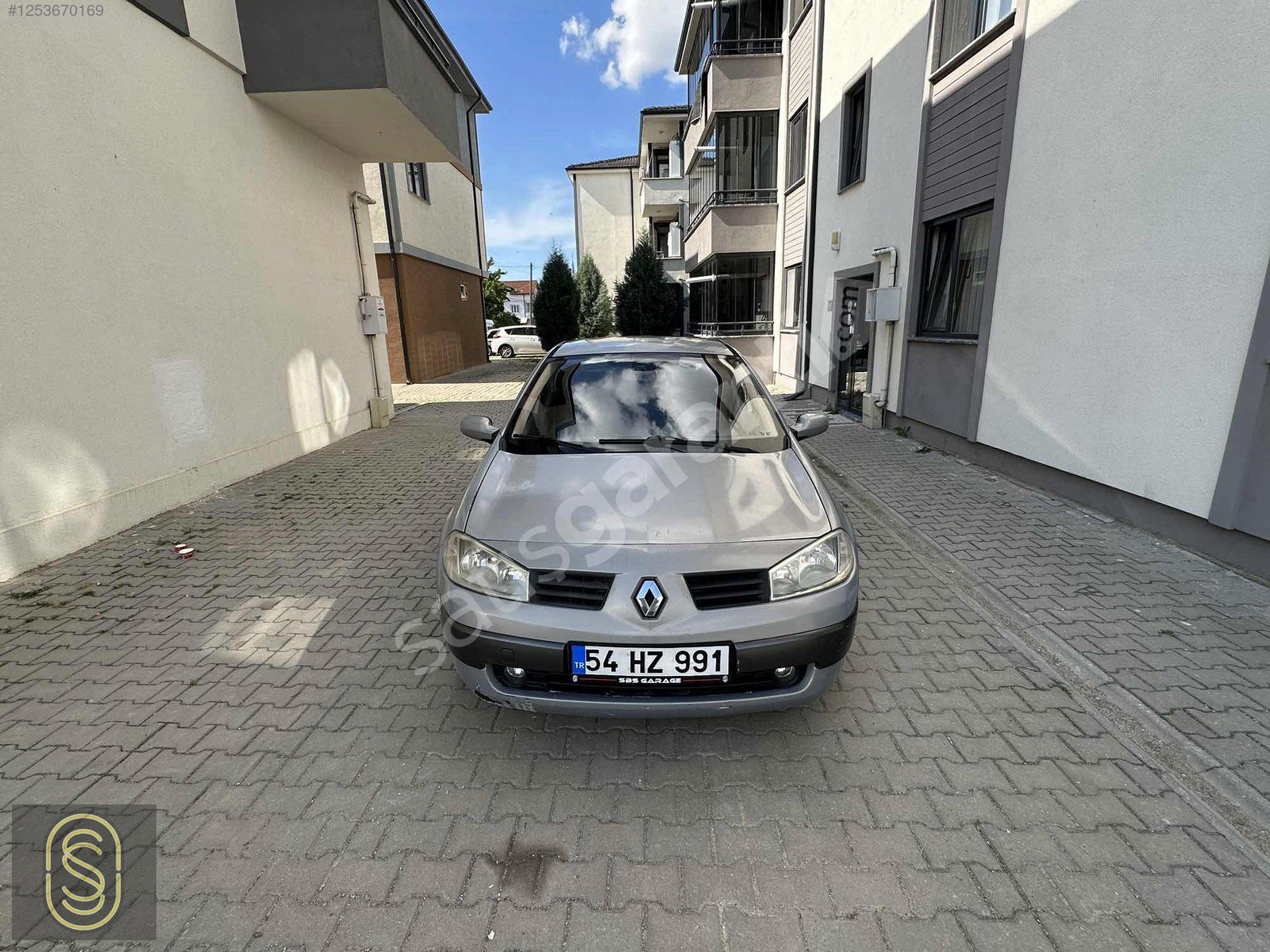SBS GARAGEDAN EKONOMİK MEGANE