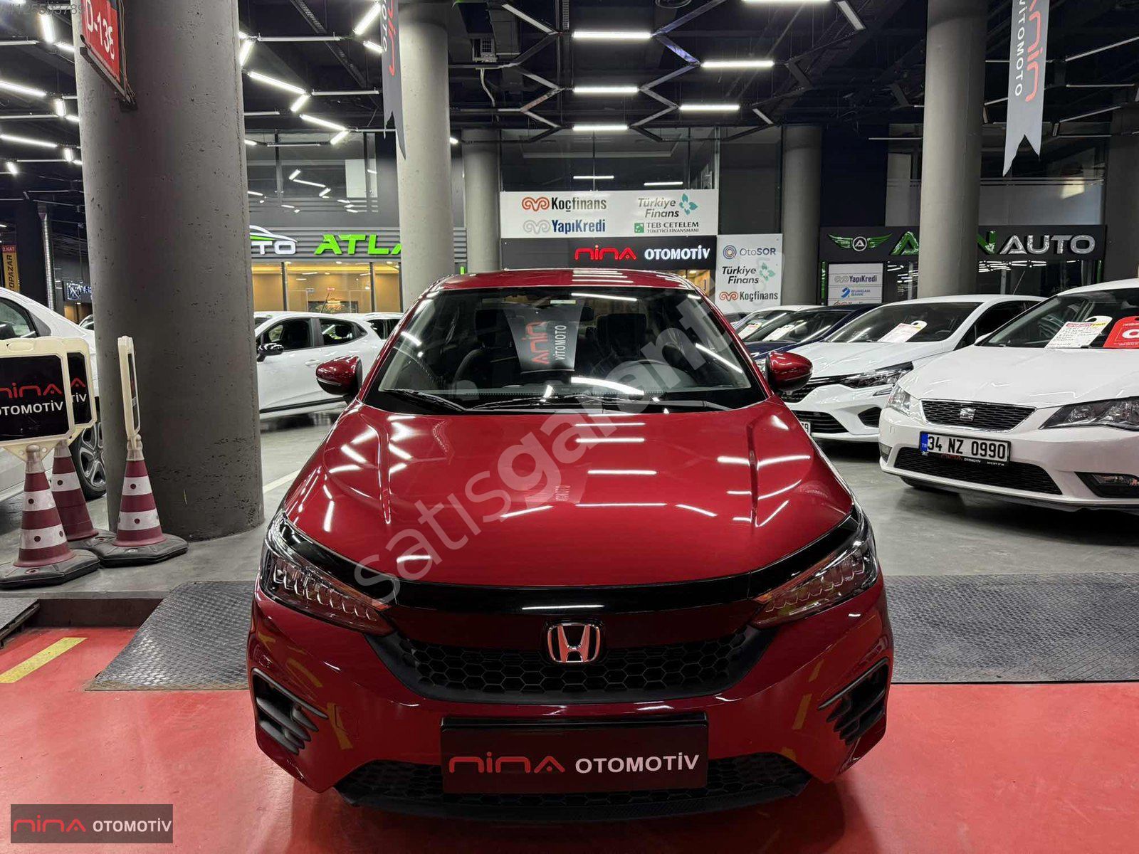 NİNA OTOMOTİV'DEN 2024 ÇIKIŞLI 6BİN KMDE YARI DERİ HONDA CITY