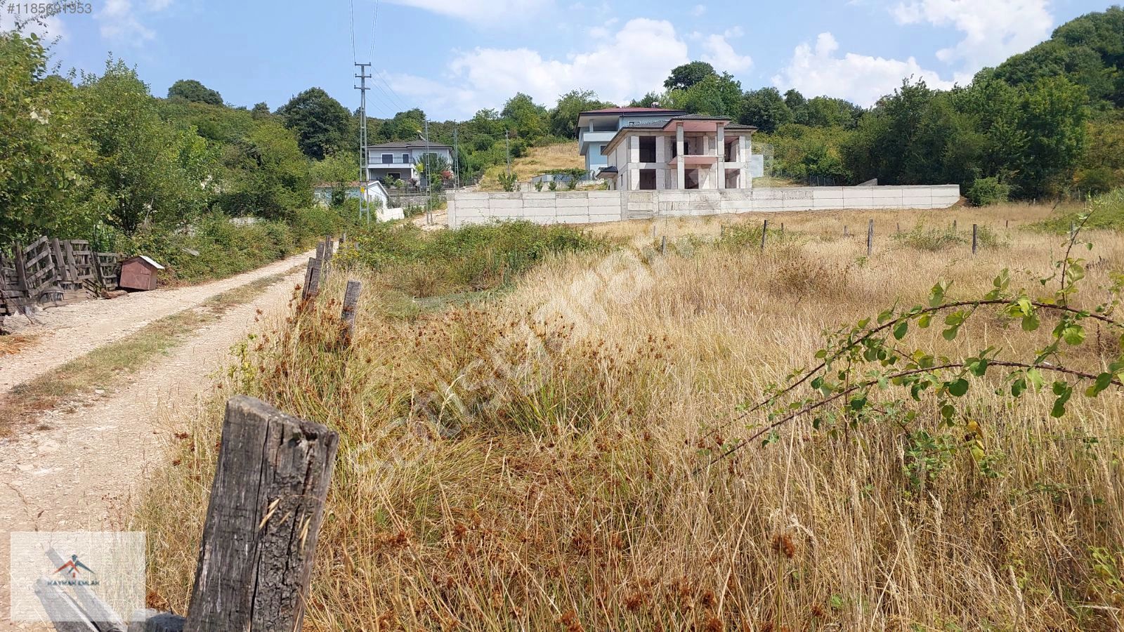 DOĞASI VE HARİKA KUZULUK MANZARASI İLE SATILIK ARSA
