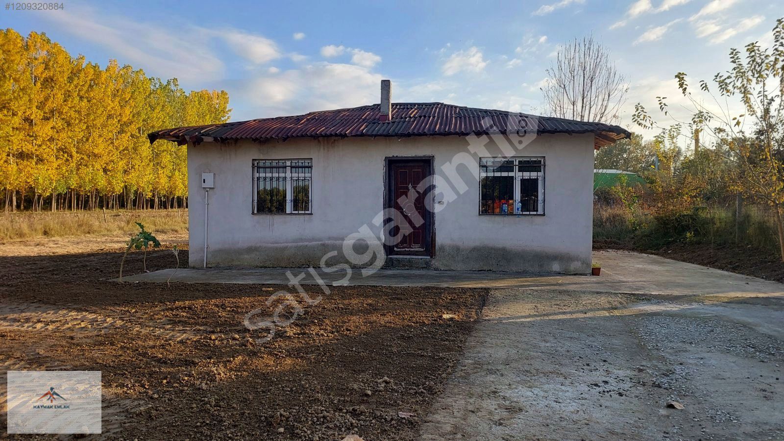 Arsa fiyatına Satılık müstakil ev %60 imarlı doğalgazlı 2000m2