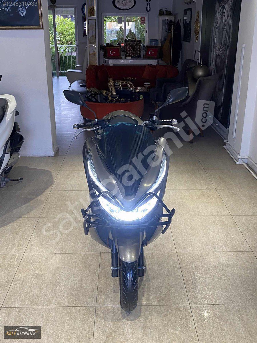 KALE'DEN HATASIZ BOYASIZ TRAMERSİZ PCX125 KARTA 12 AYA TAKSİT