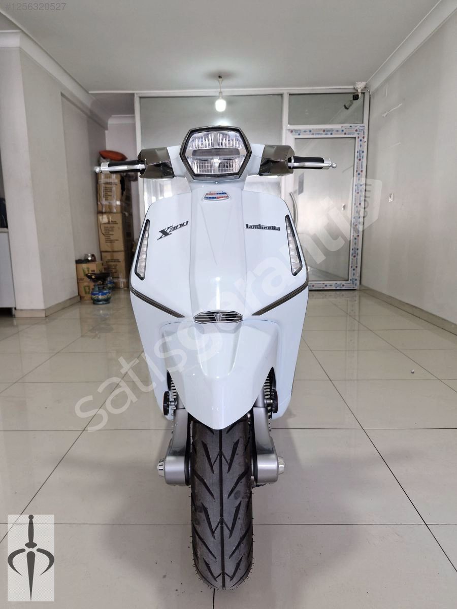 2087 KİLOMETRE DE LAMBRETTA SIFIR KOKUSU DURUYOR KREDİ KARTI GEÇ