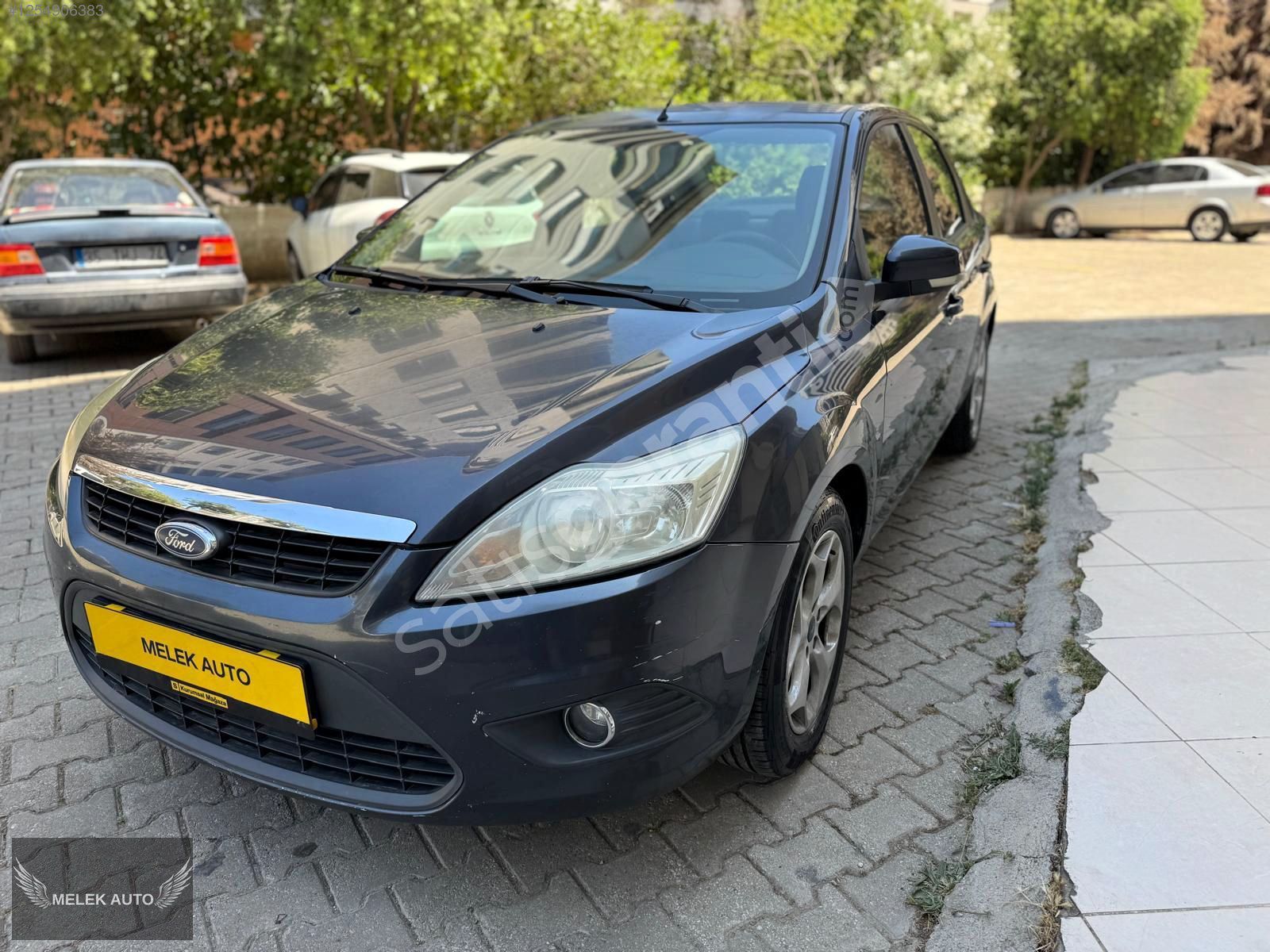 MELEK AUTO'DAN HATASIZ KUSURSUZ BOYASIZ 2011 MODEL FORD FOCUS .