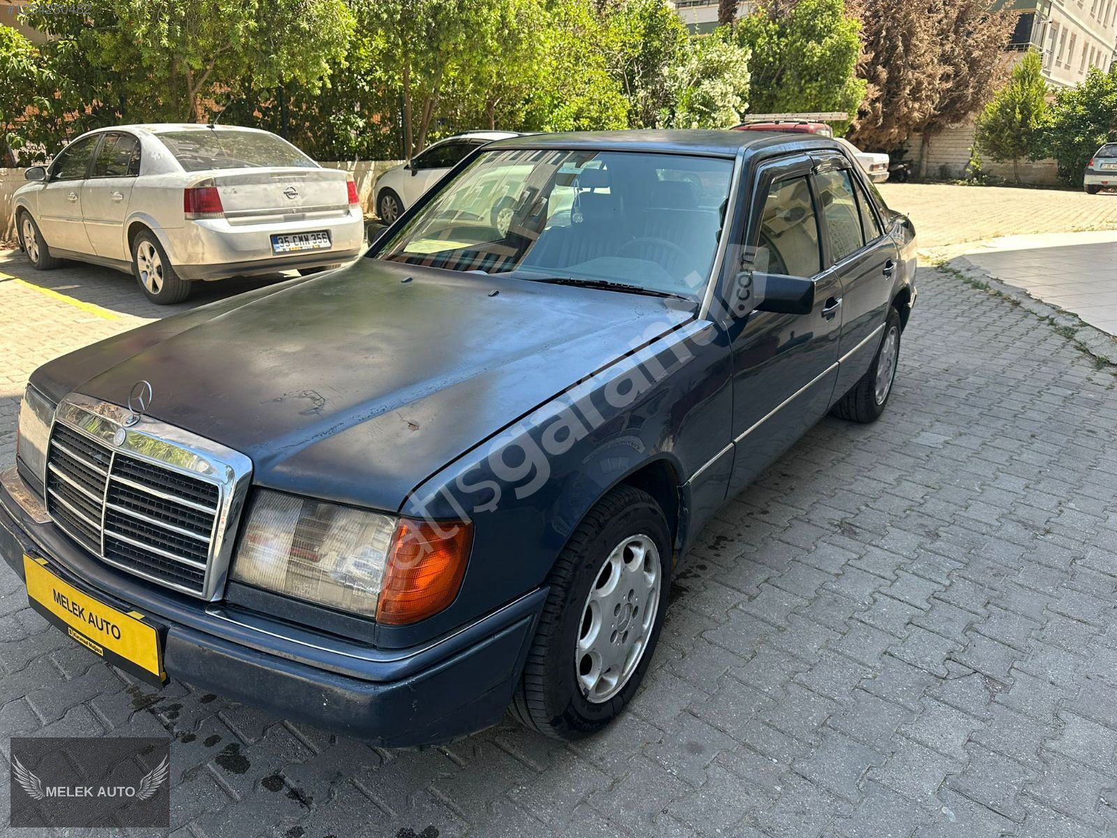 MELEK AUTO'DAN ŞAHİN PARASINA 1990 MODEL MERCEDES 200 E OTM LPG