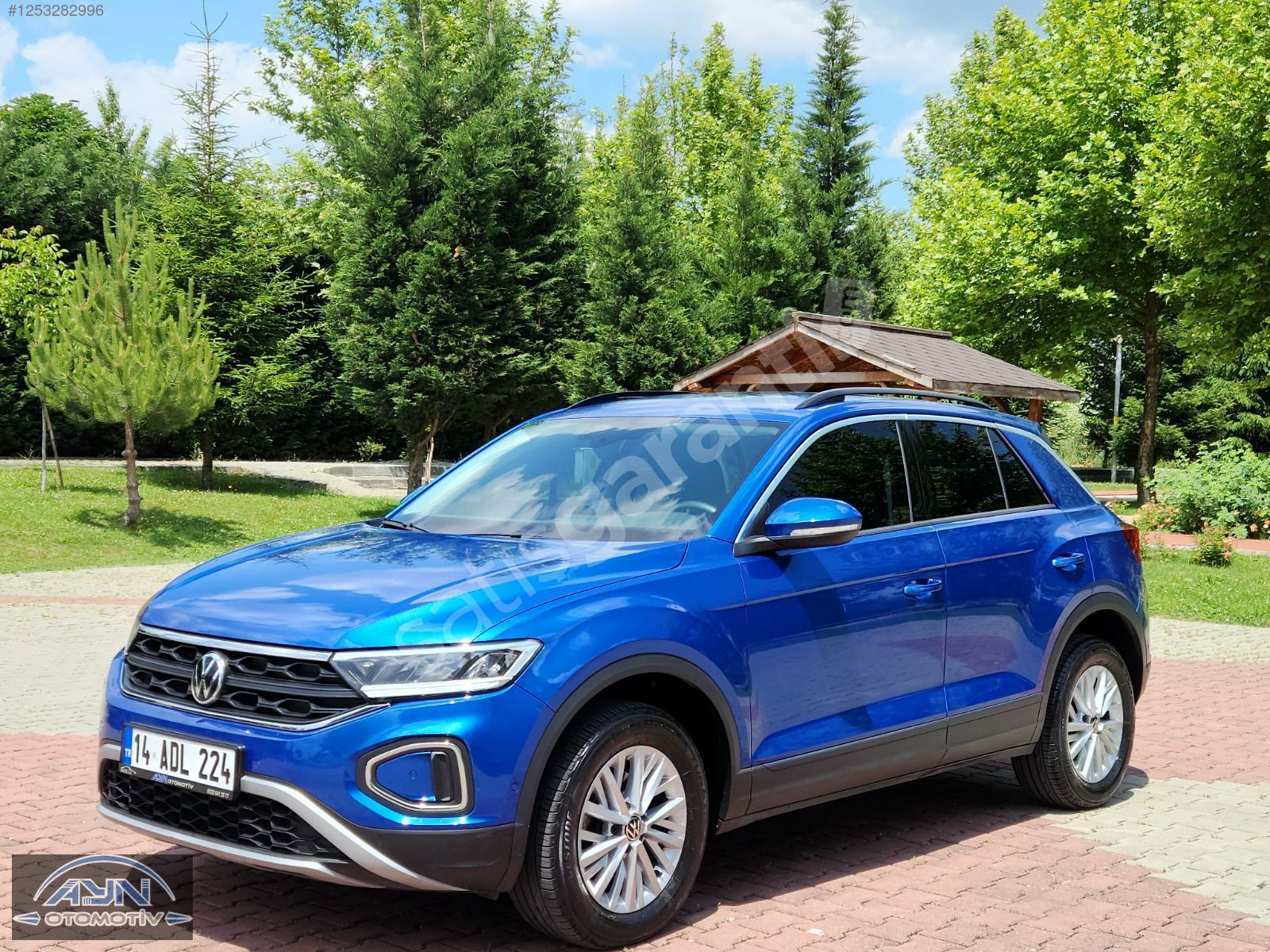 AYN OTOMOTİV VW*T-ROC*1.5TSİ*150HP*LİFE*OTM PARK*HAYALT*CARPLAY