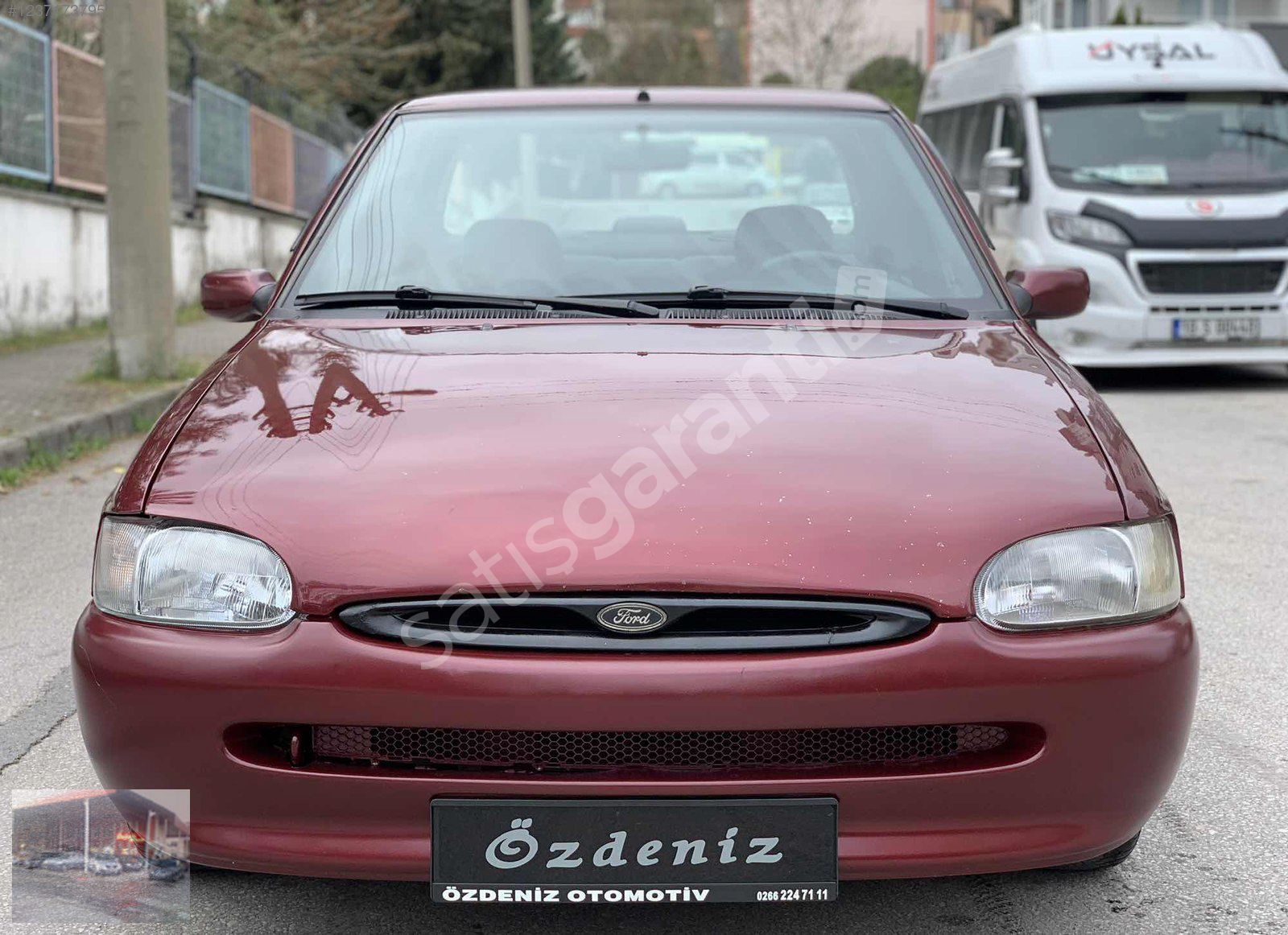 2000 Model Ford Escort 1.6 CLX Hidrolik Direksiyon Klimalı....