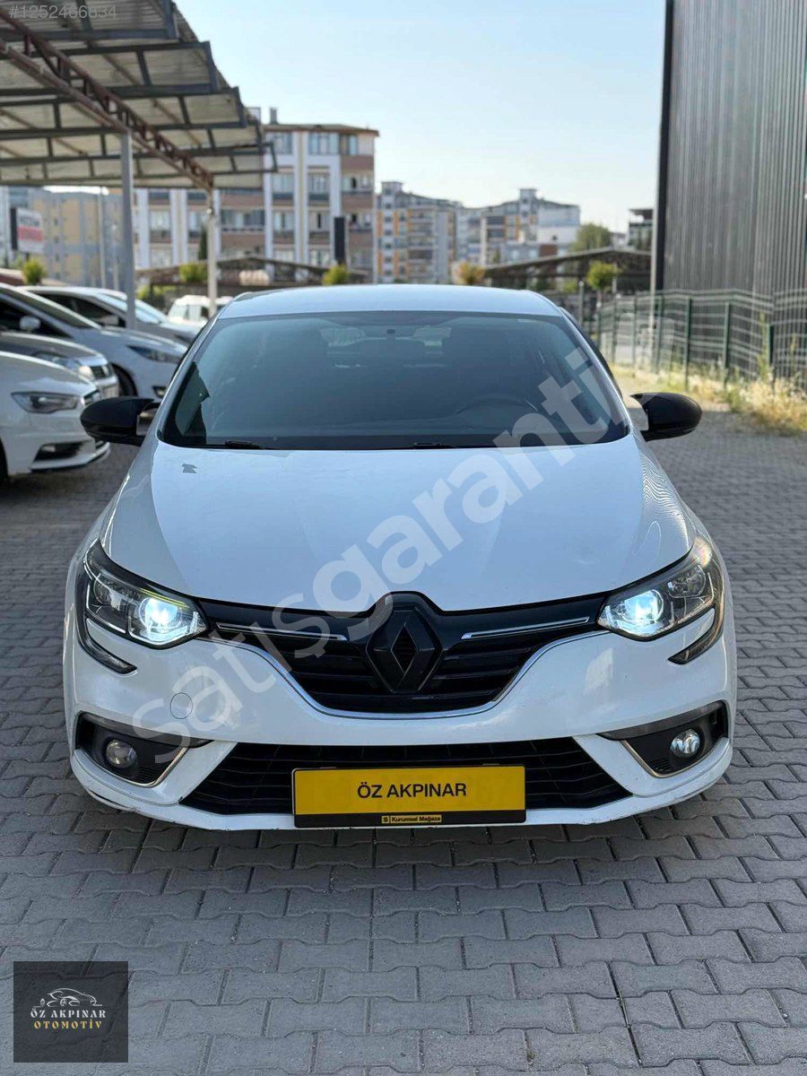 ÖZ AKPINAR OTOdan BOYASIZ MEGANE1.5 DCI TOUCH
