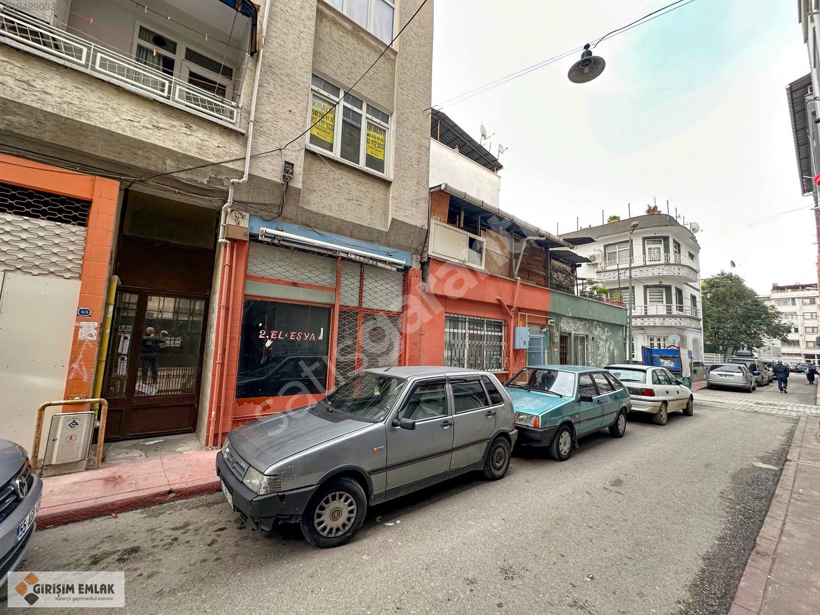 İSTİKLAL OKULU ARASINDA 25 M2 SATILIK DÜKKAN